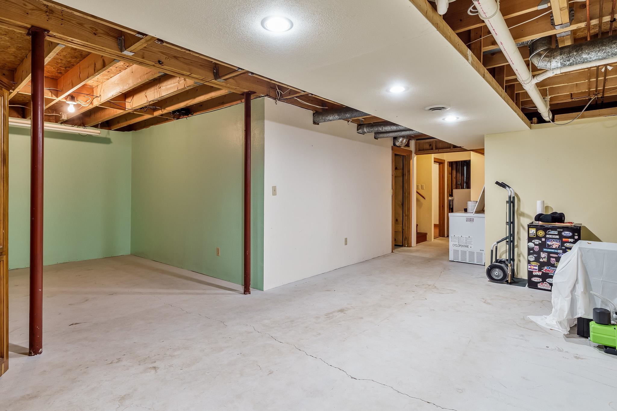 2030 Hillsdown Drive