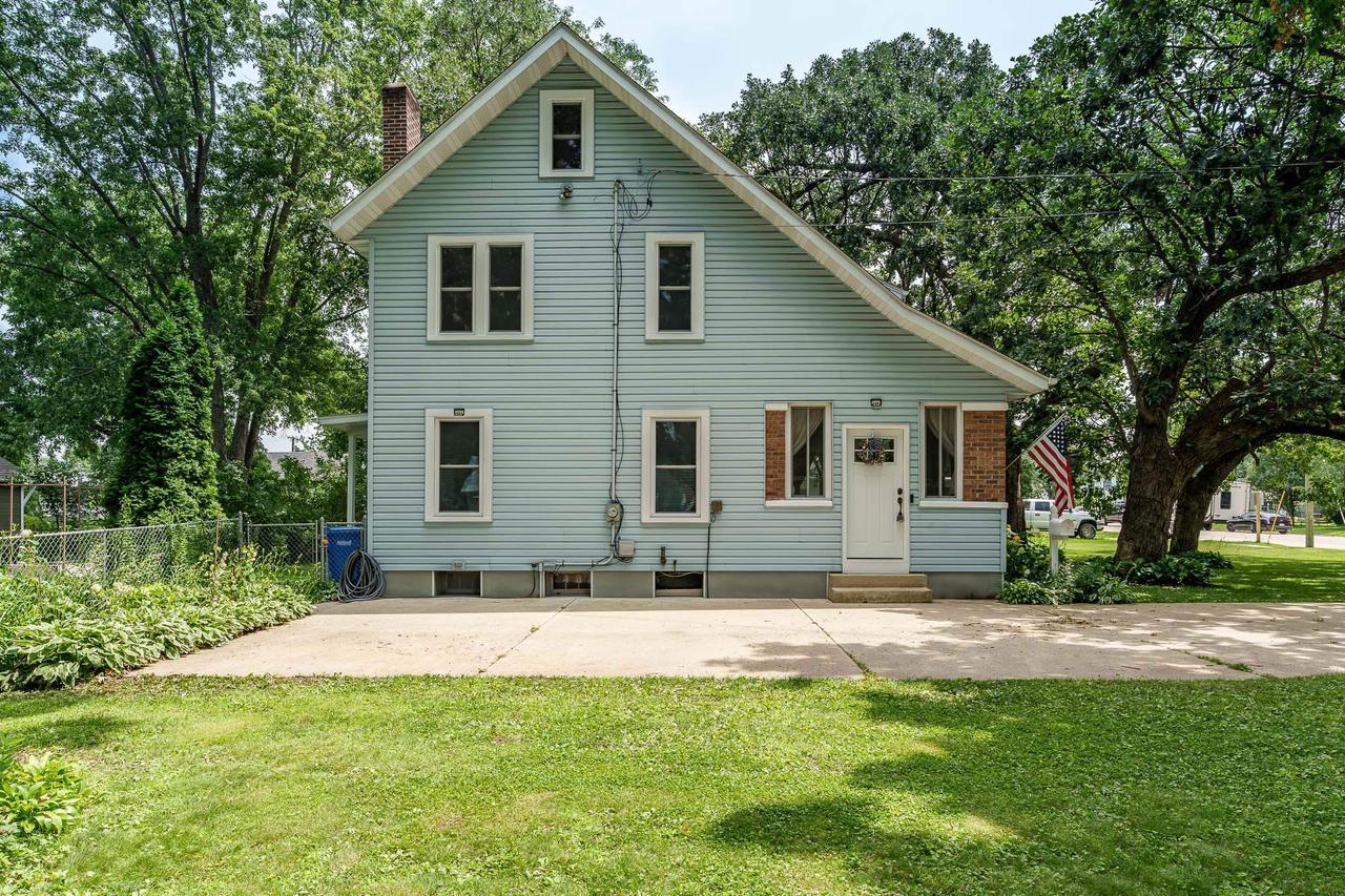 905 4th Street