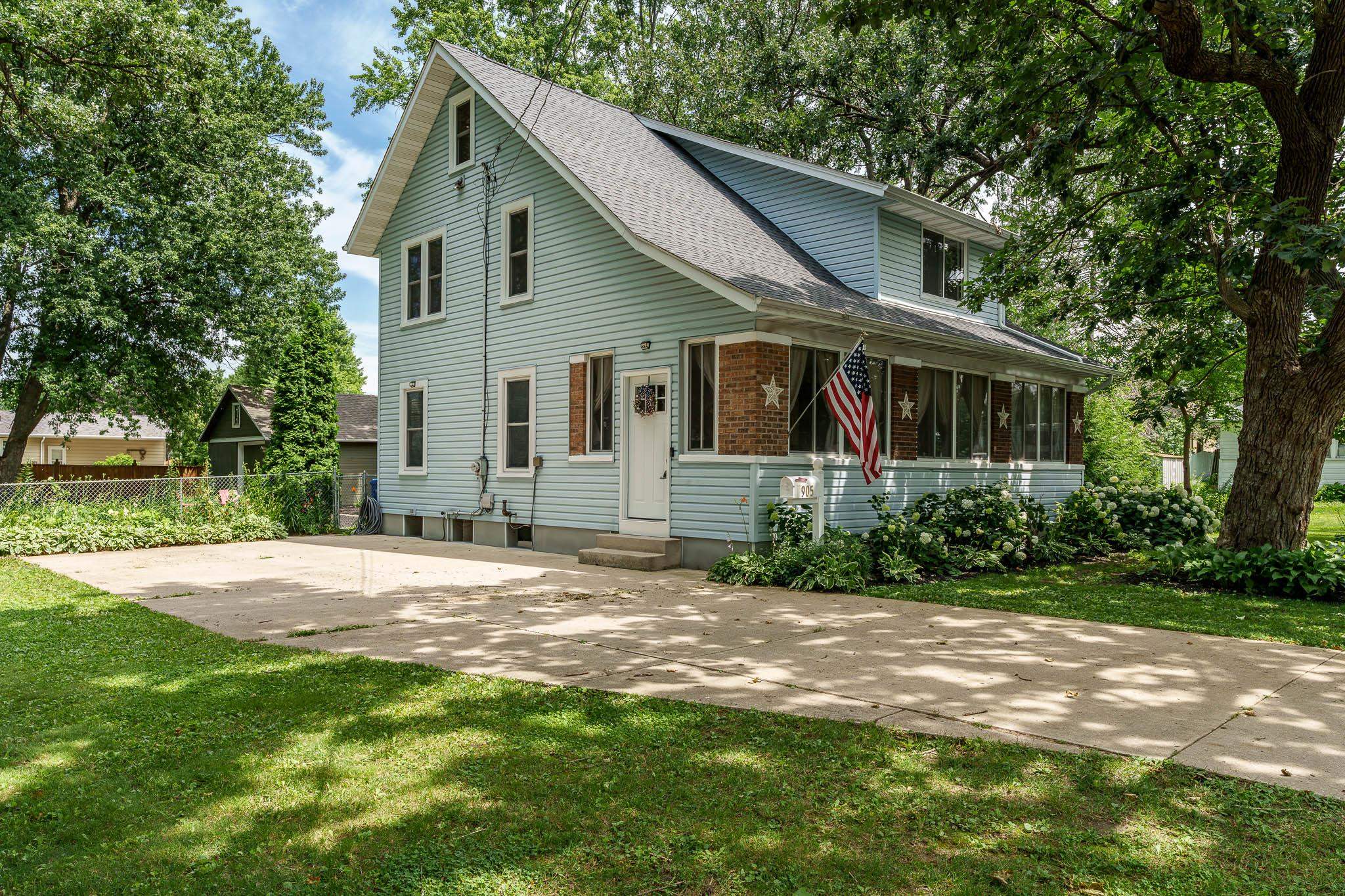 905 4th Street