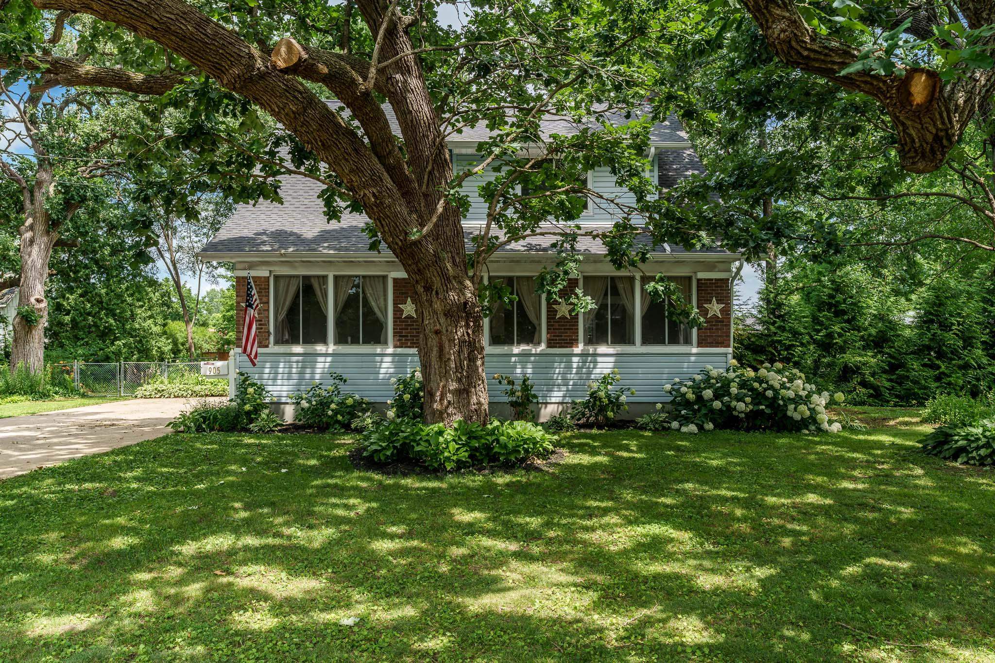 905 4th Street
