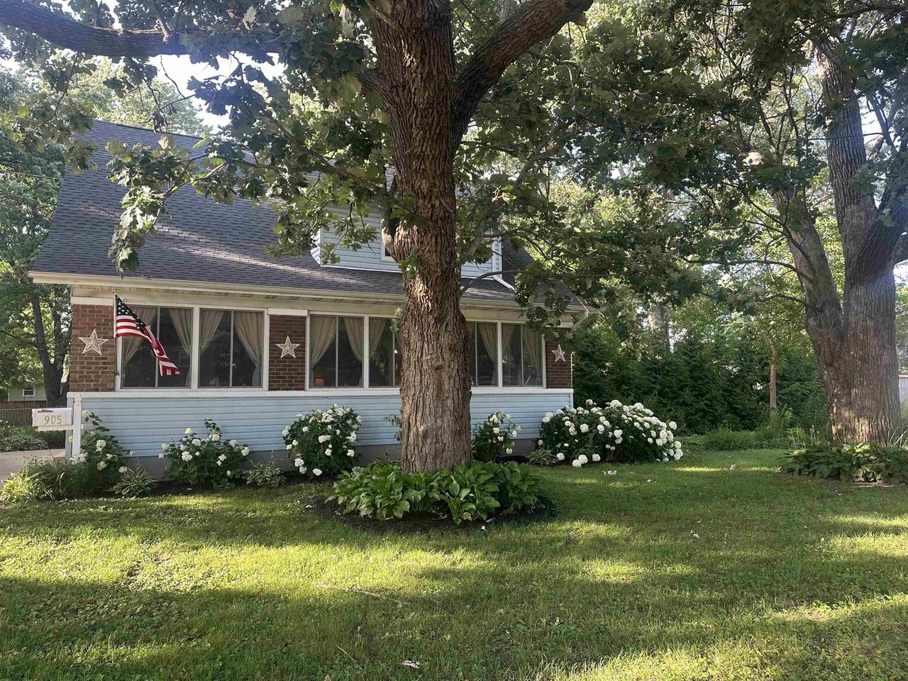 905 4th Street
