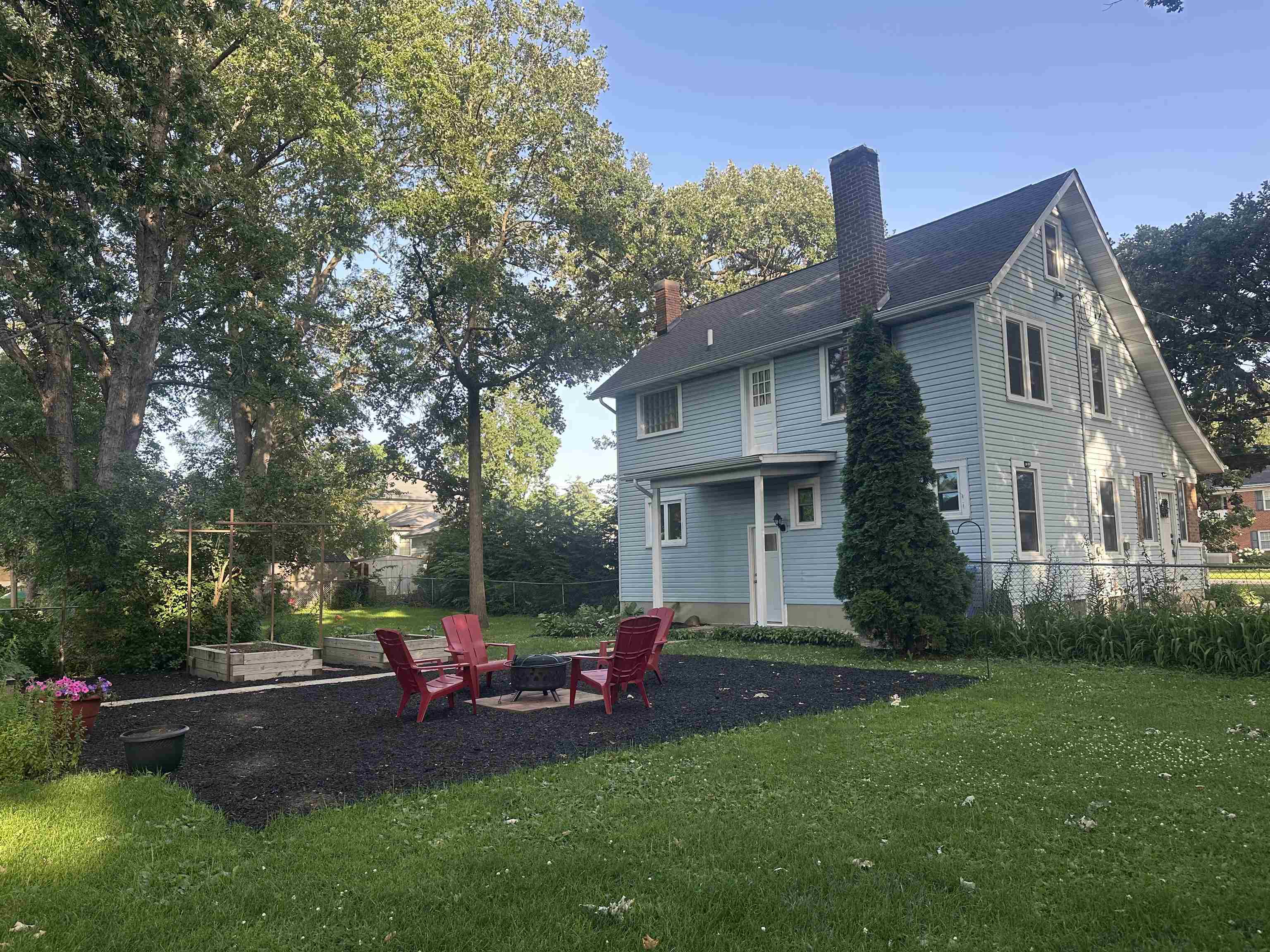 905 4th Street