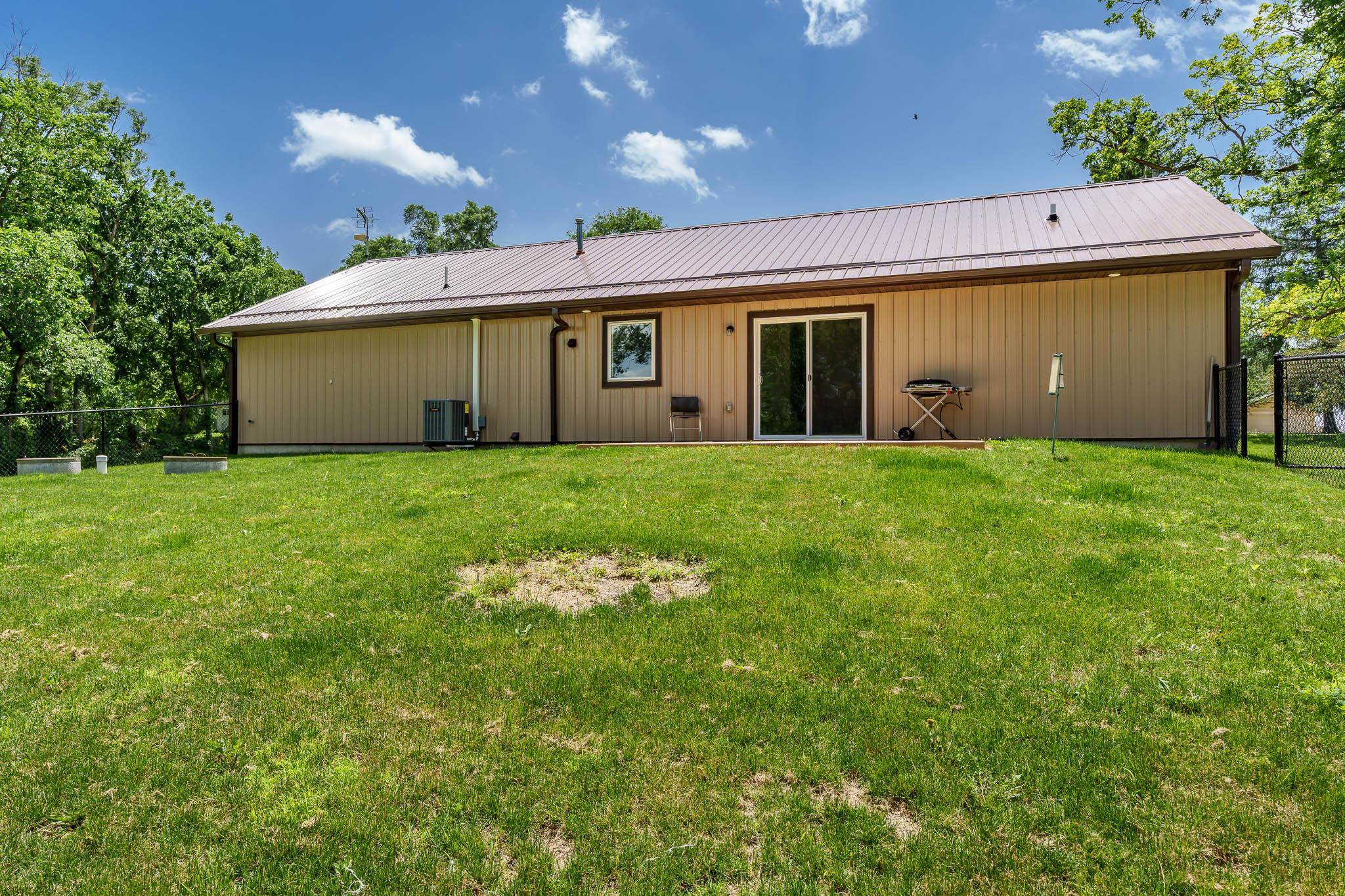 2137 W Creedy Road