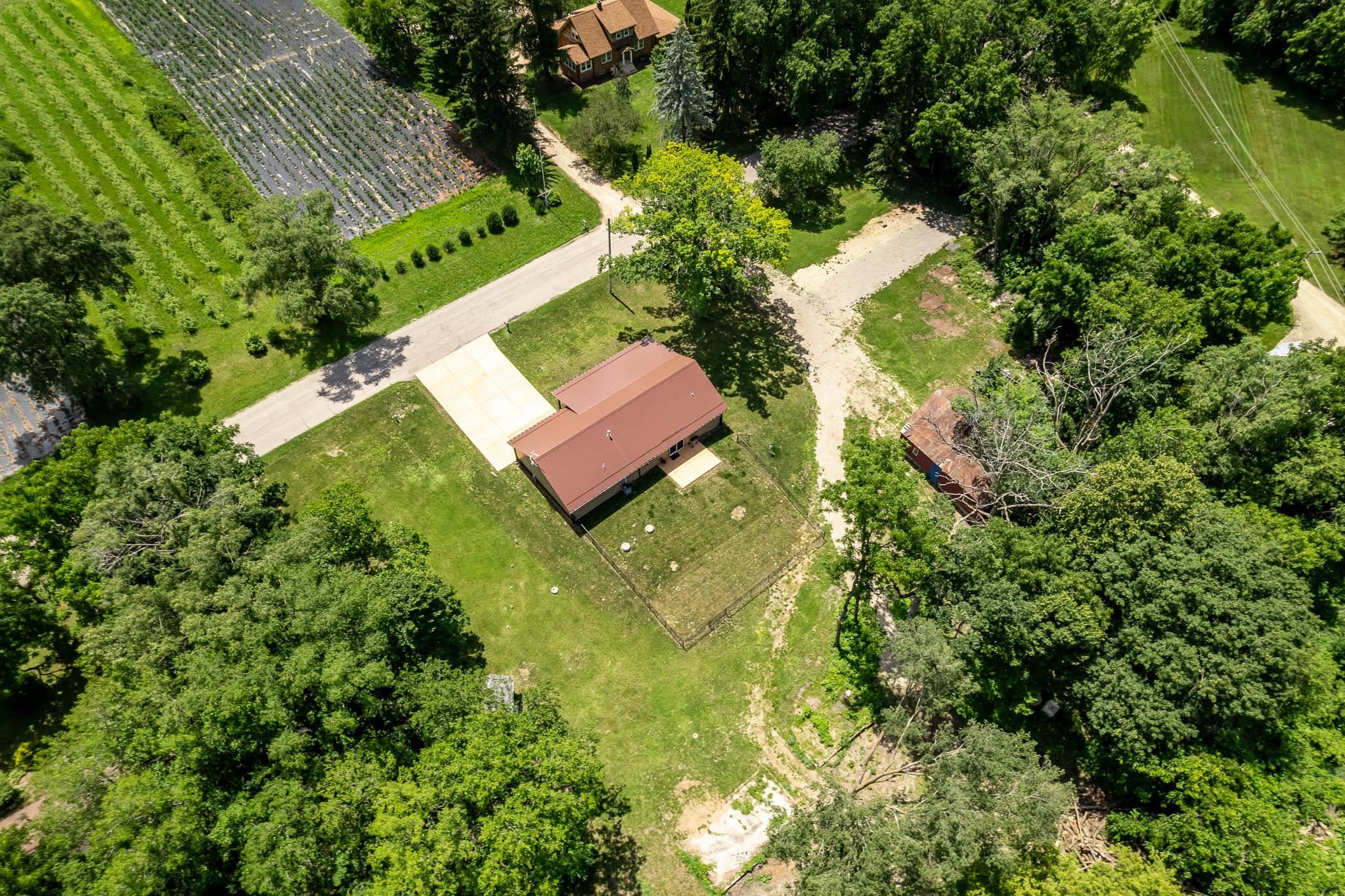 2137 W Creedy Road