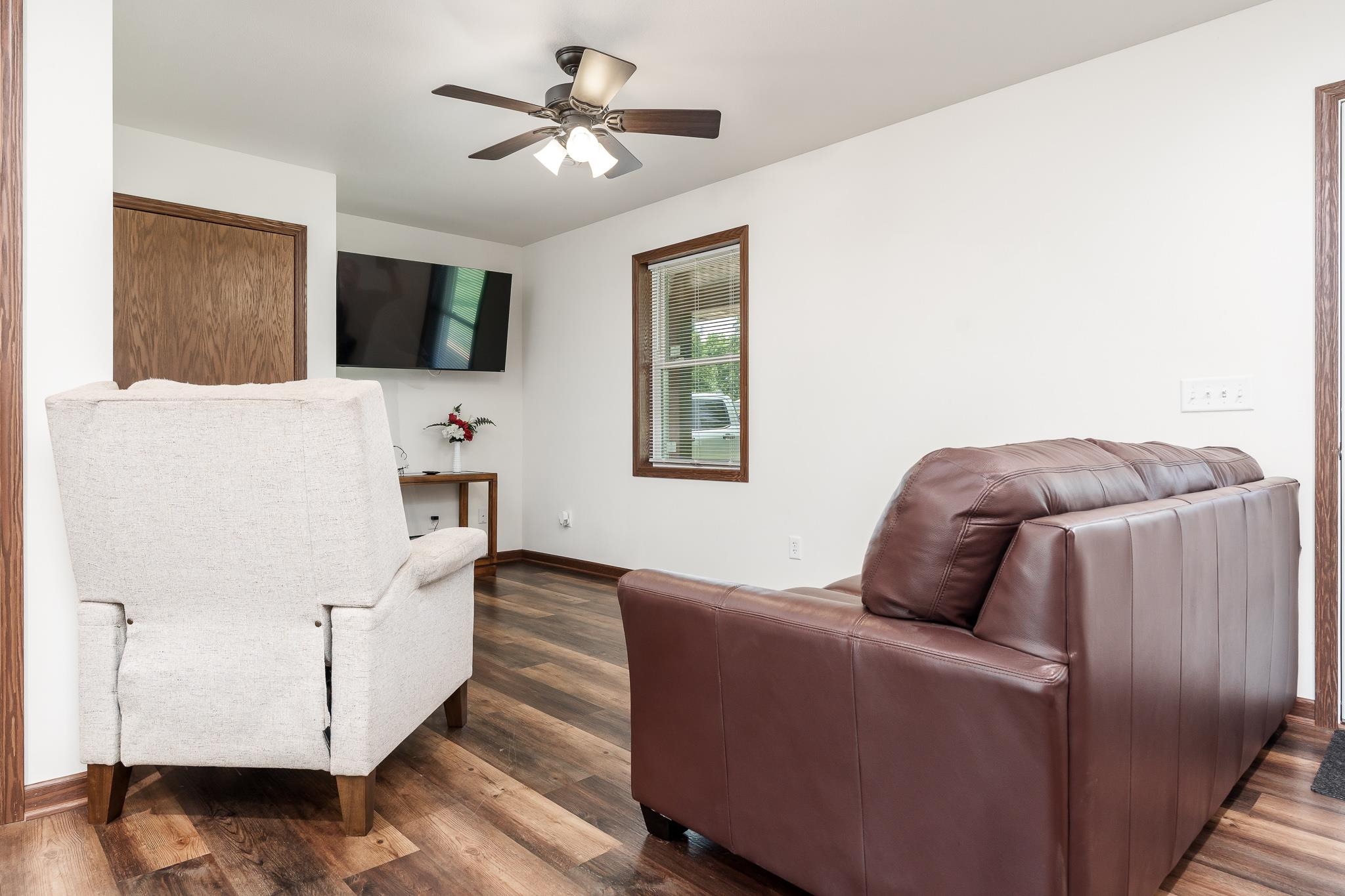 2137 W Creedy Road