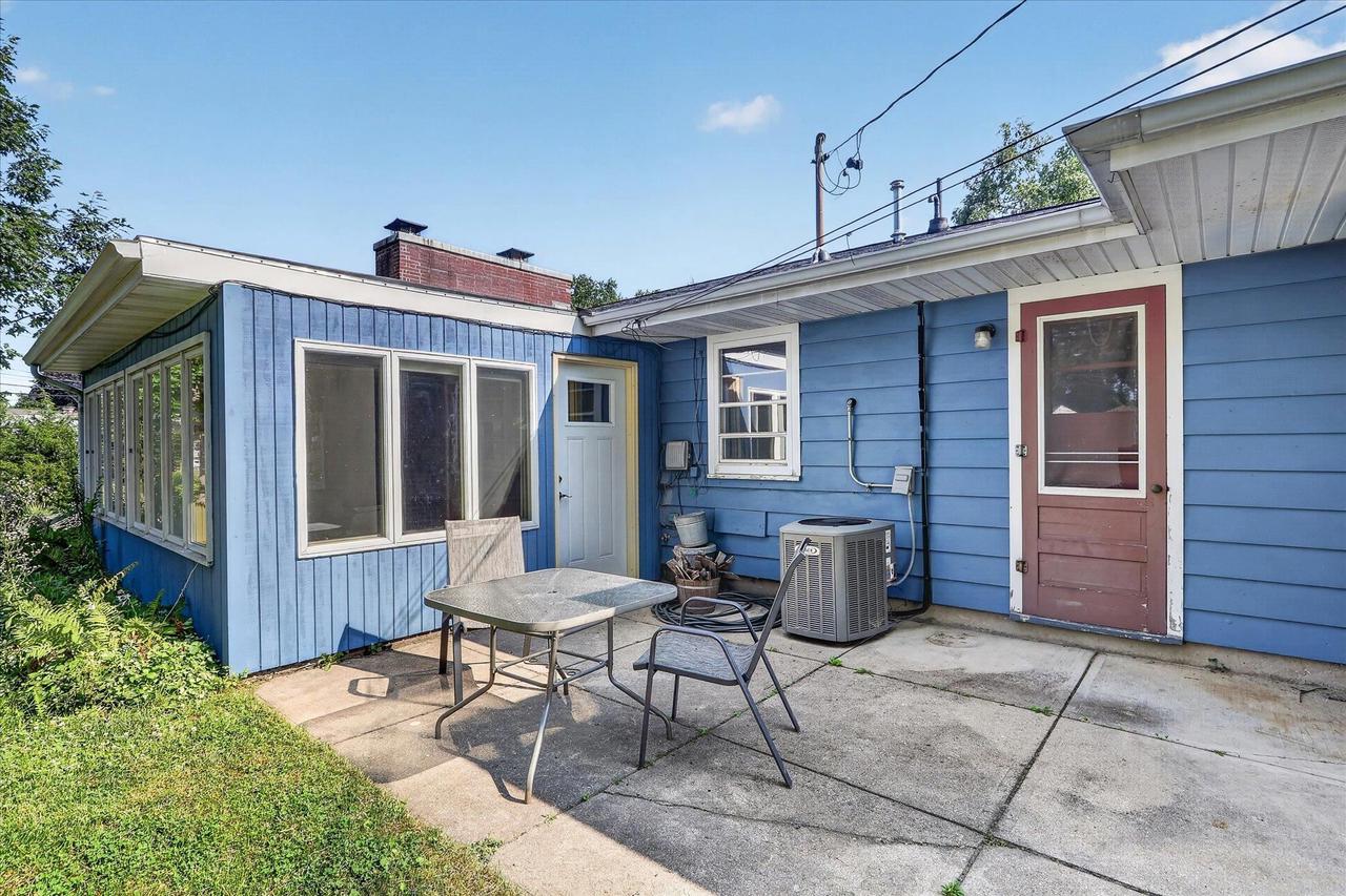1720 Janie Lane