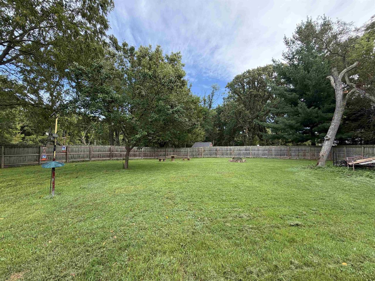 2221 E Ridge Road