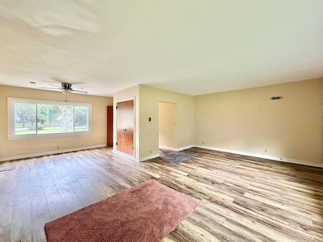 2221 E Ridge Road