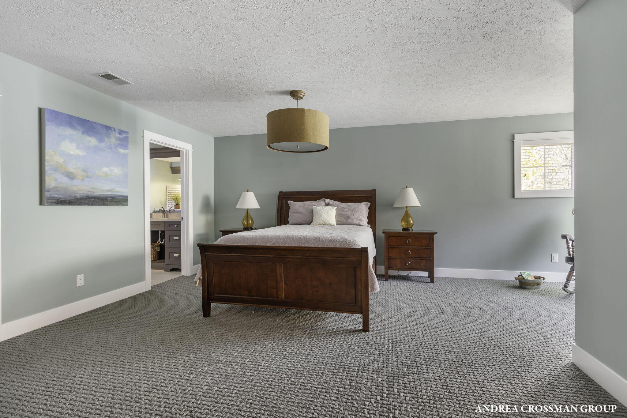 2297 Lakeshore Drive