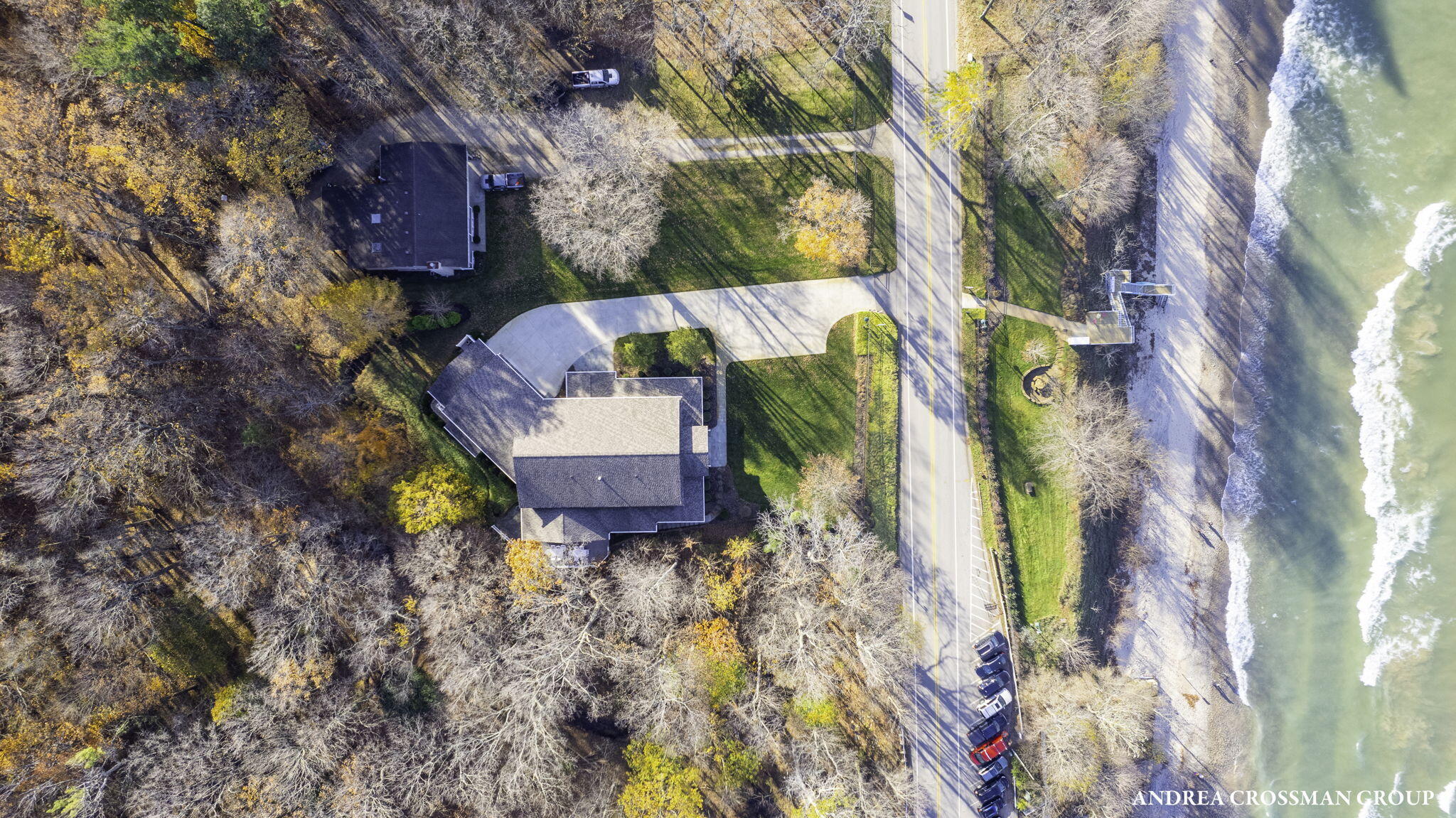 2297 Lakeshore Drive