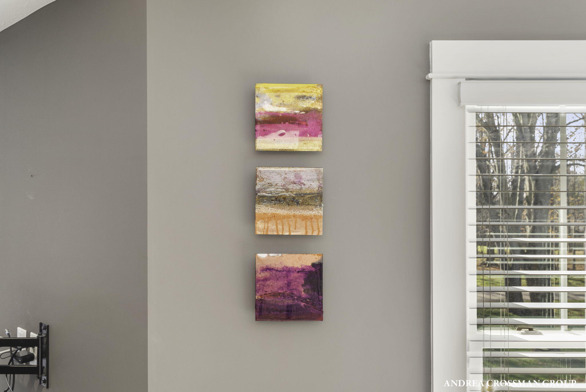 2297 Lakeshore Drive