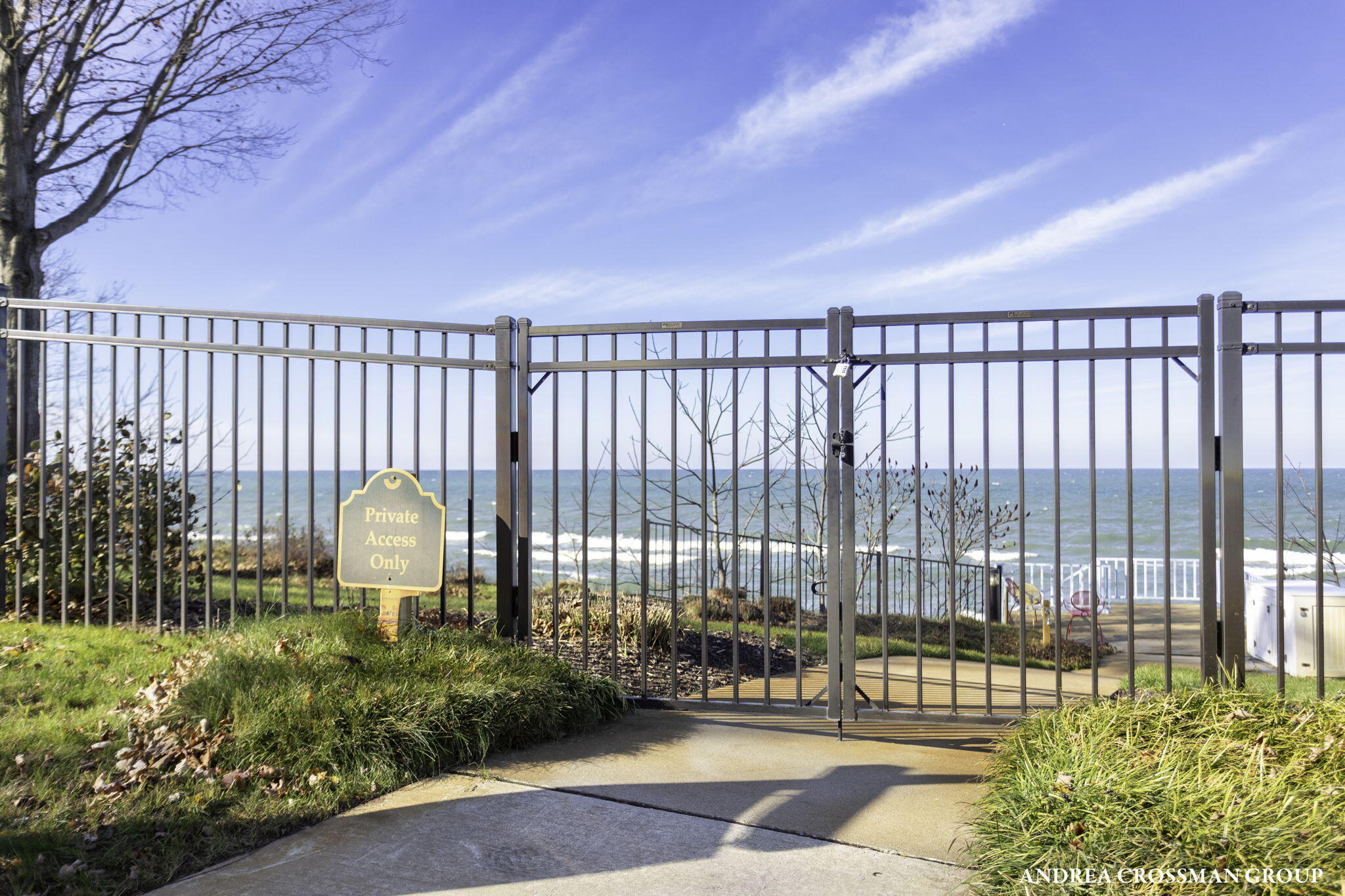 2297 Lakeshore Drive