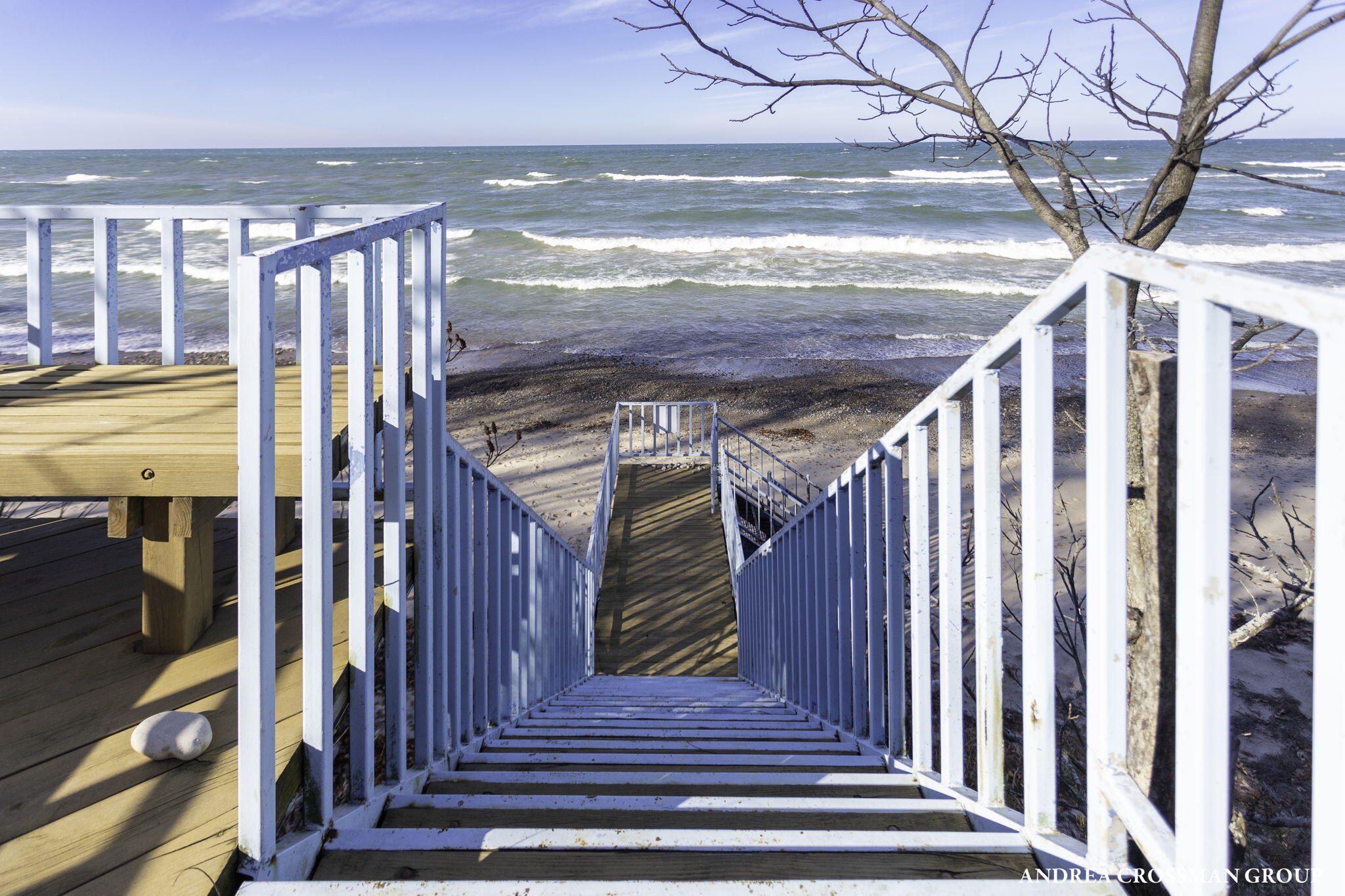 2297 Lakeshore Drive