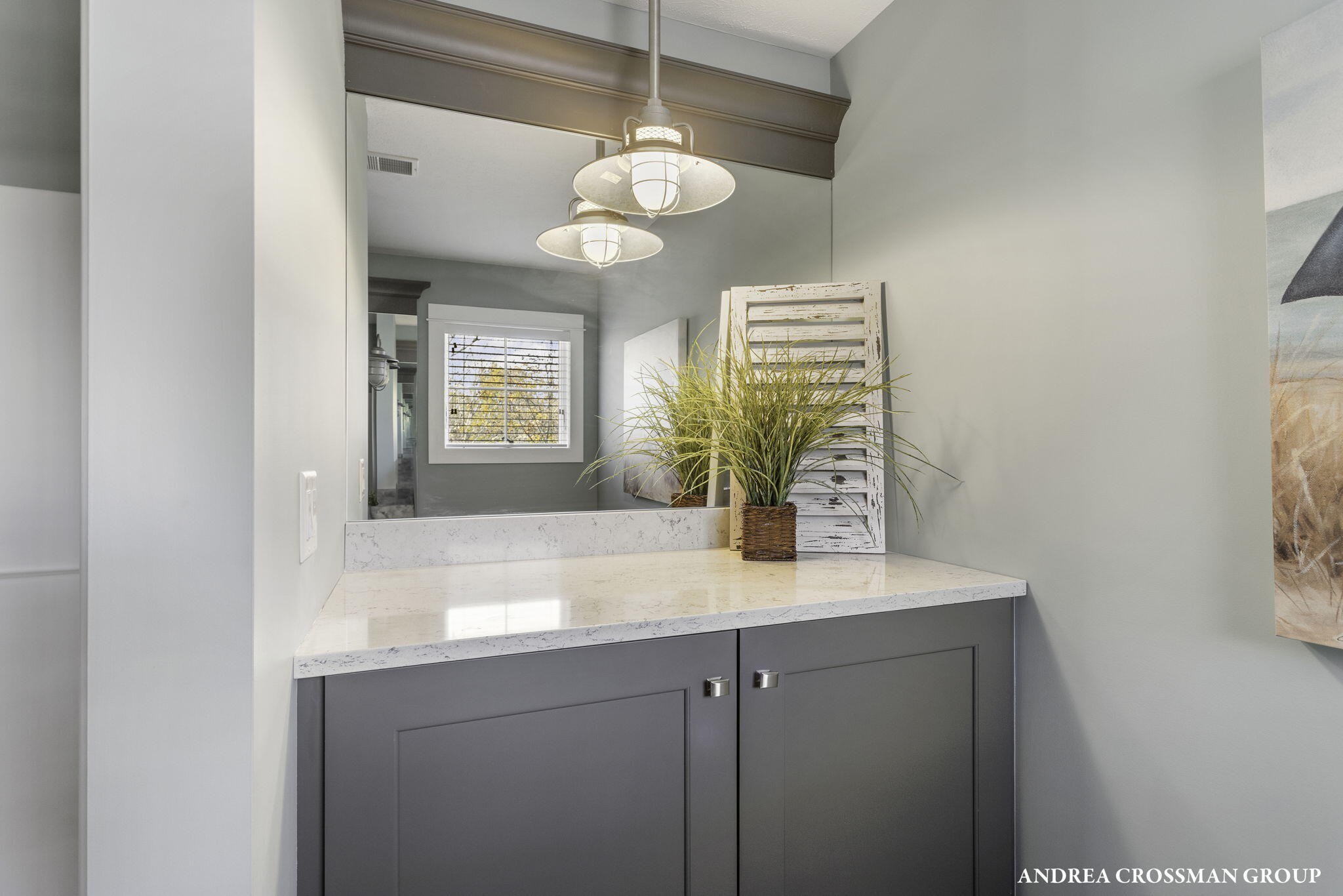 2297 Lakeshore Drive