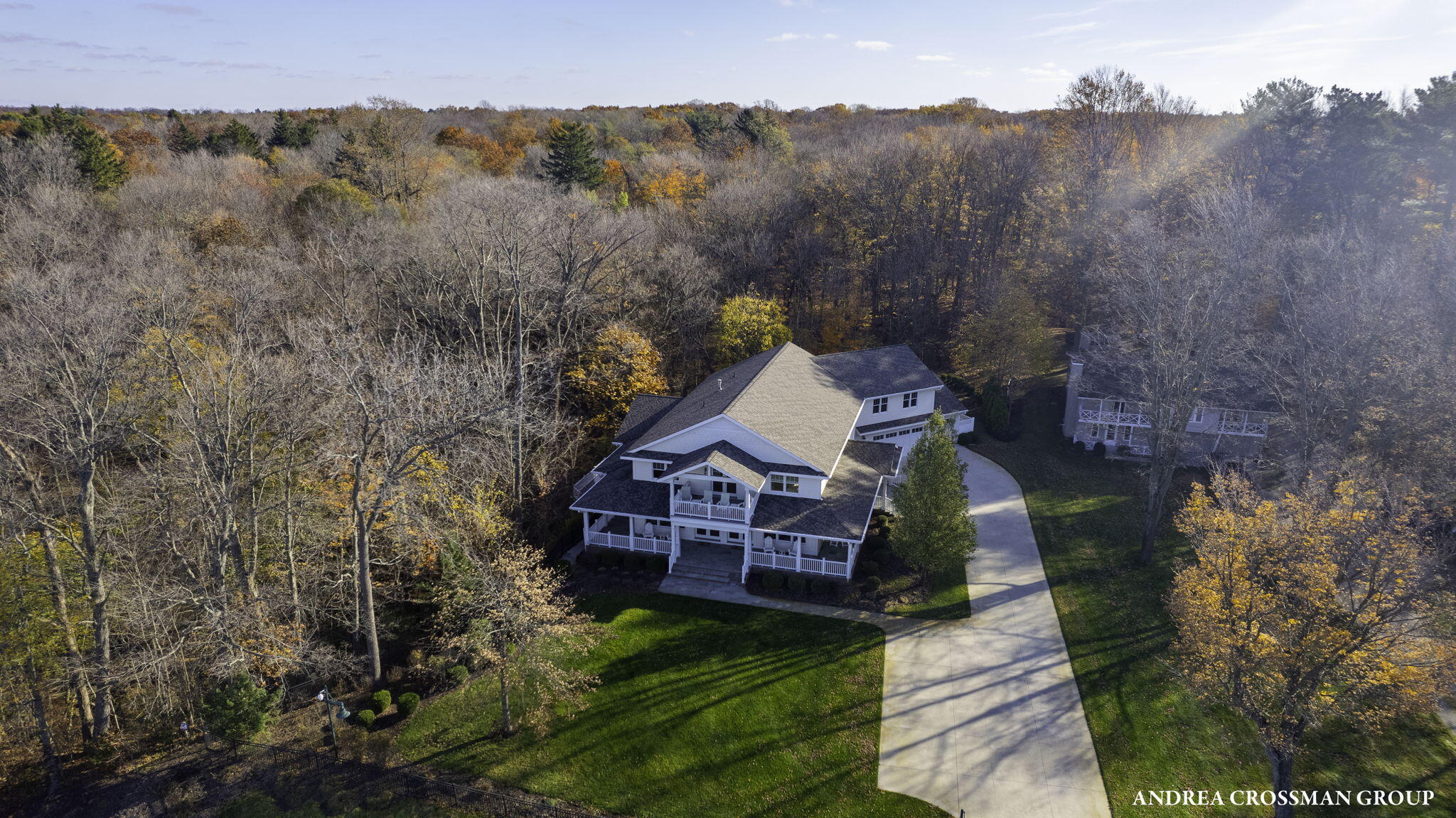 2297 Lakeshore Drive