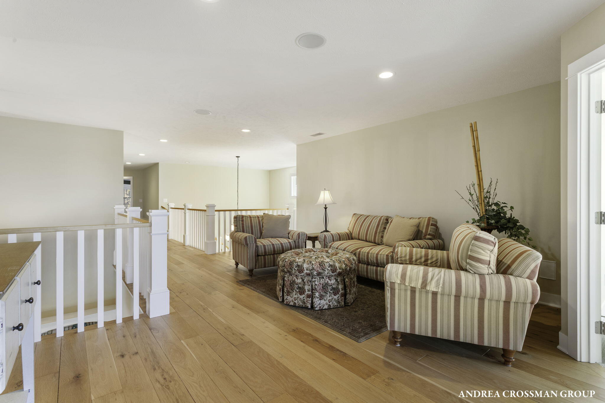 2297 Lakeshore Drive