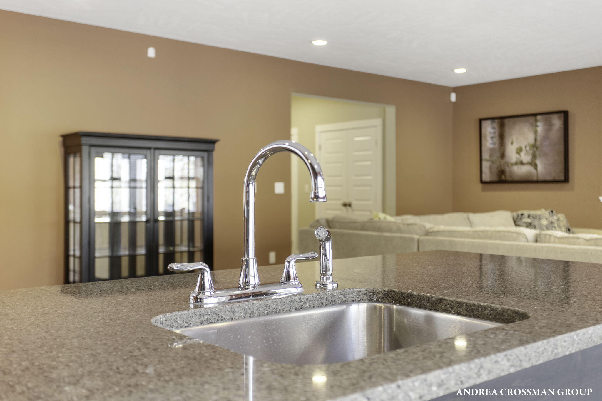 2297 Lakeshore Drive