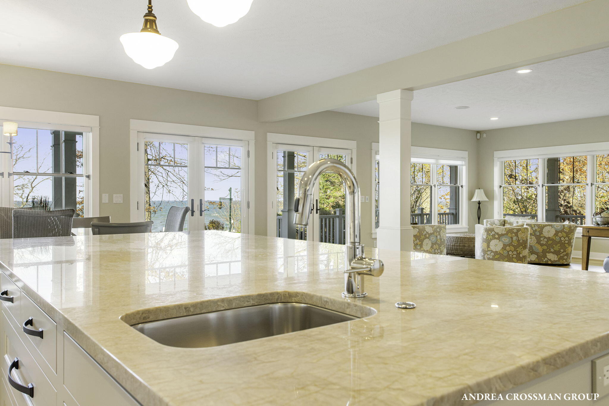 2297 Lakeshore Drive