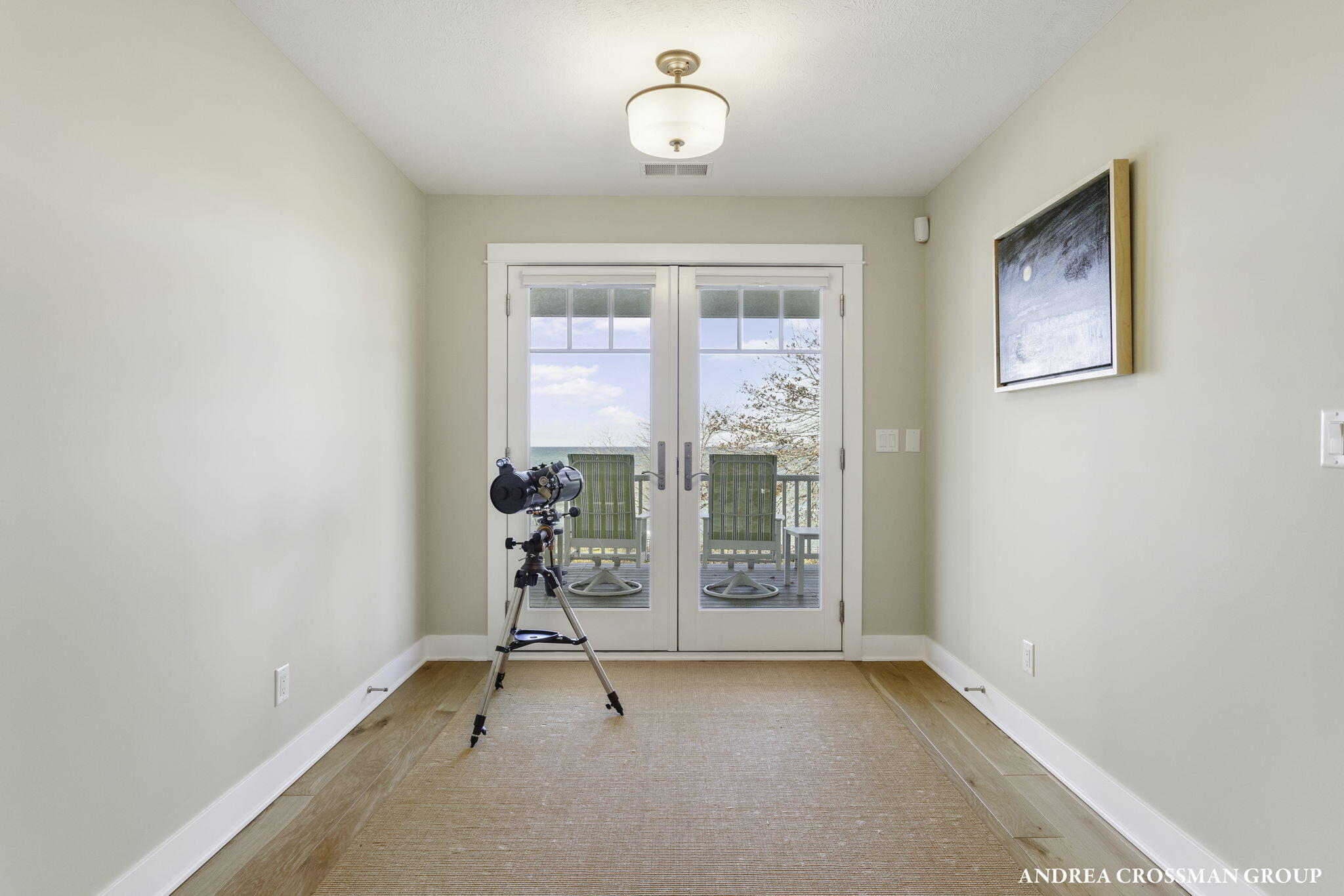 2297 Lakeshore Drive