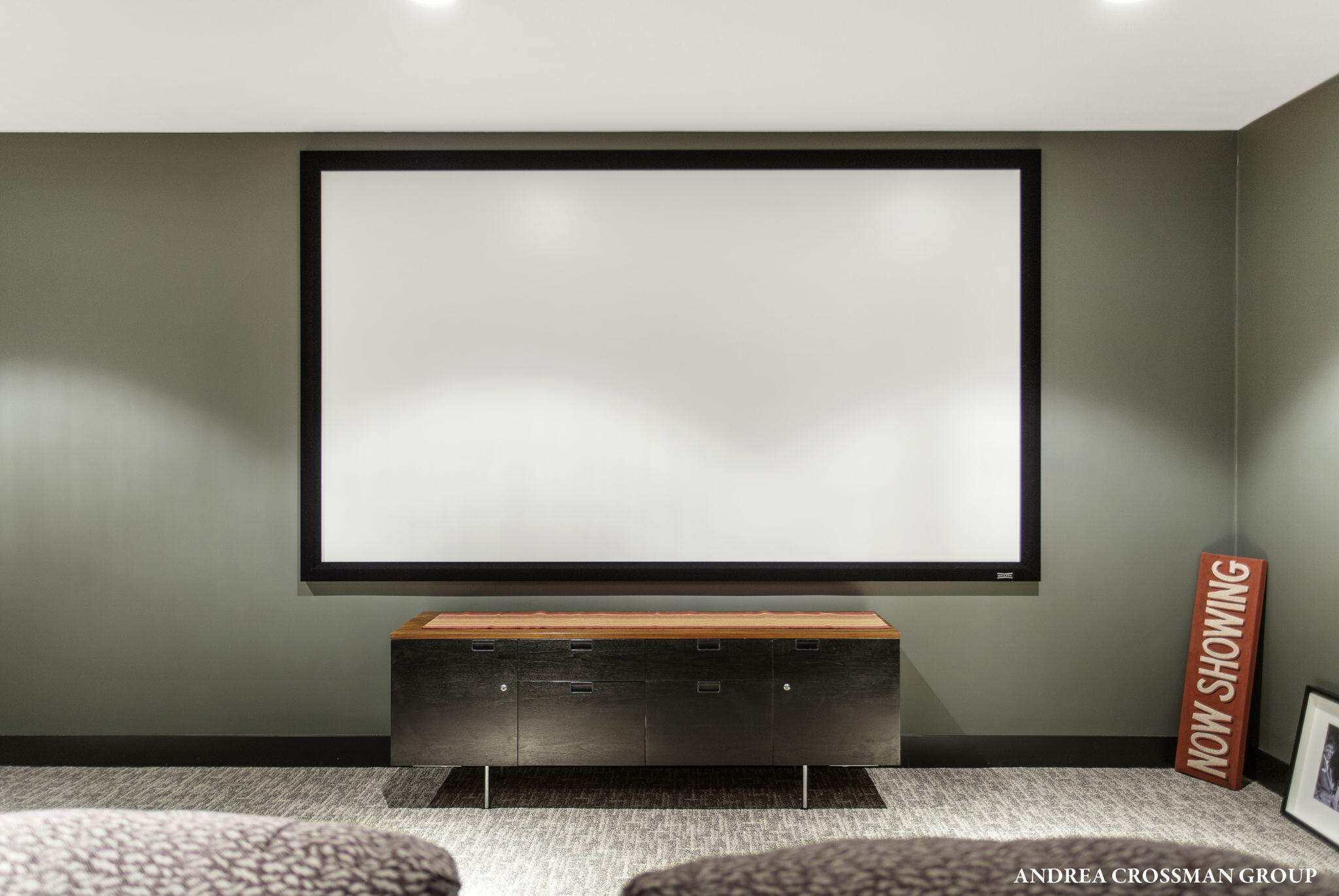 2297 Lakeshore Drive