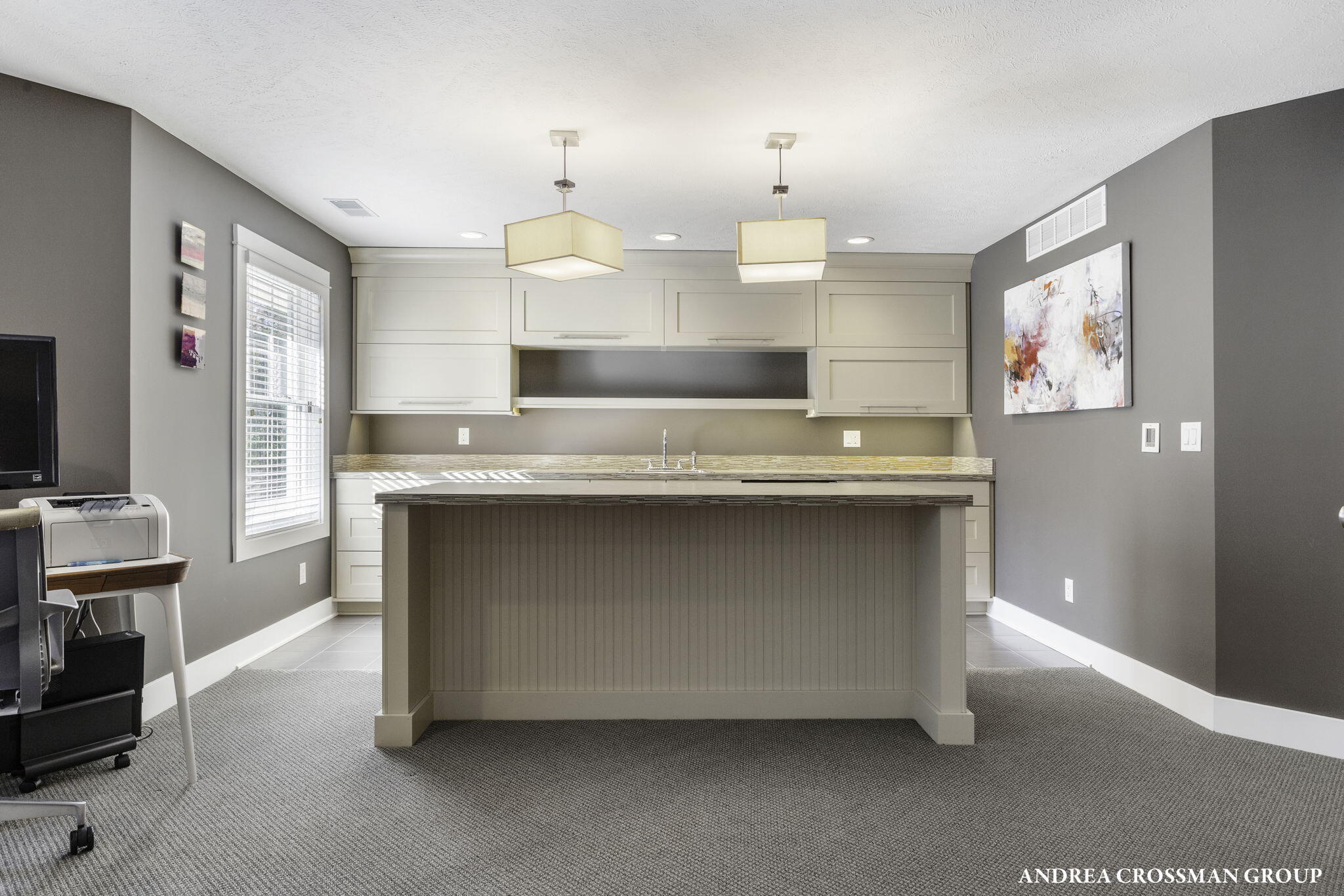 2297 Lakeshore Drive