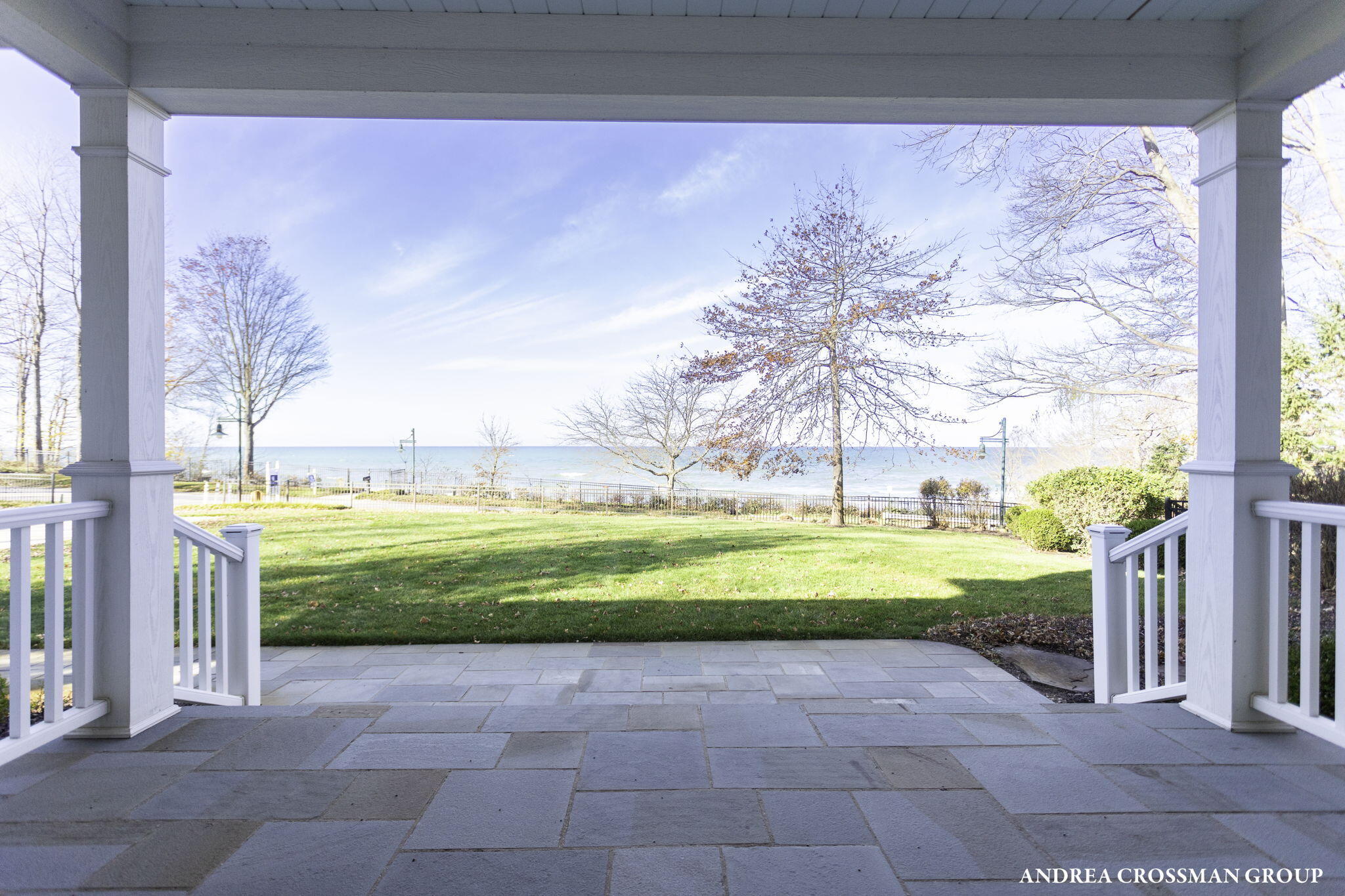 2297 Lakeshore Drive