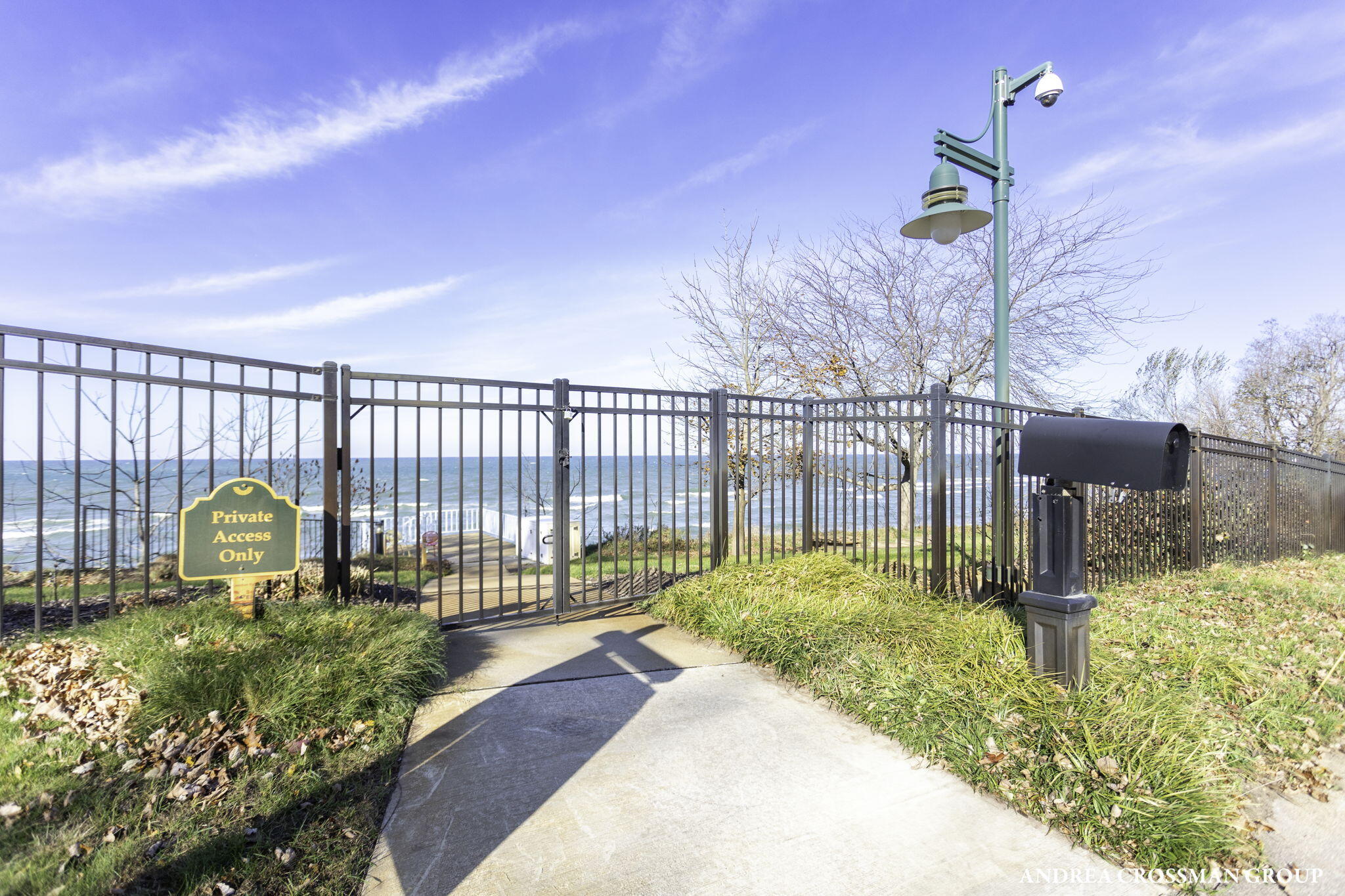 2297 Lakeshore Drive