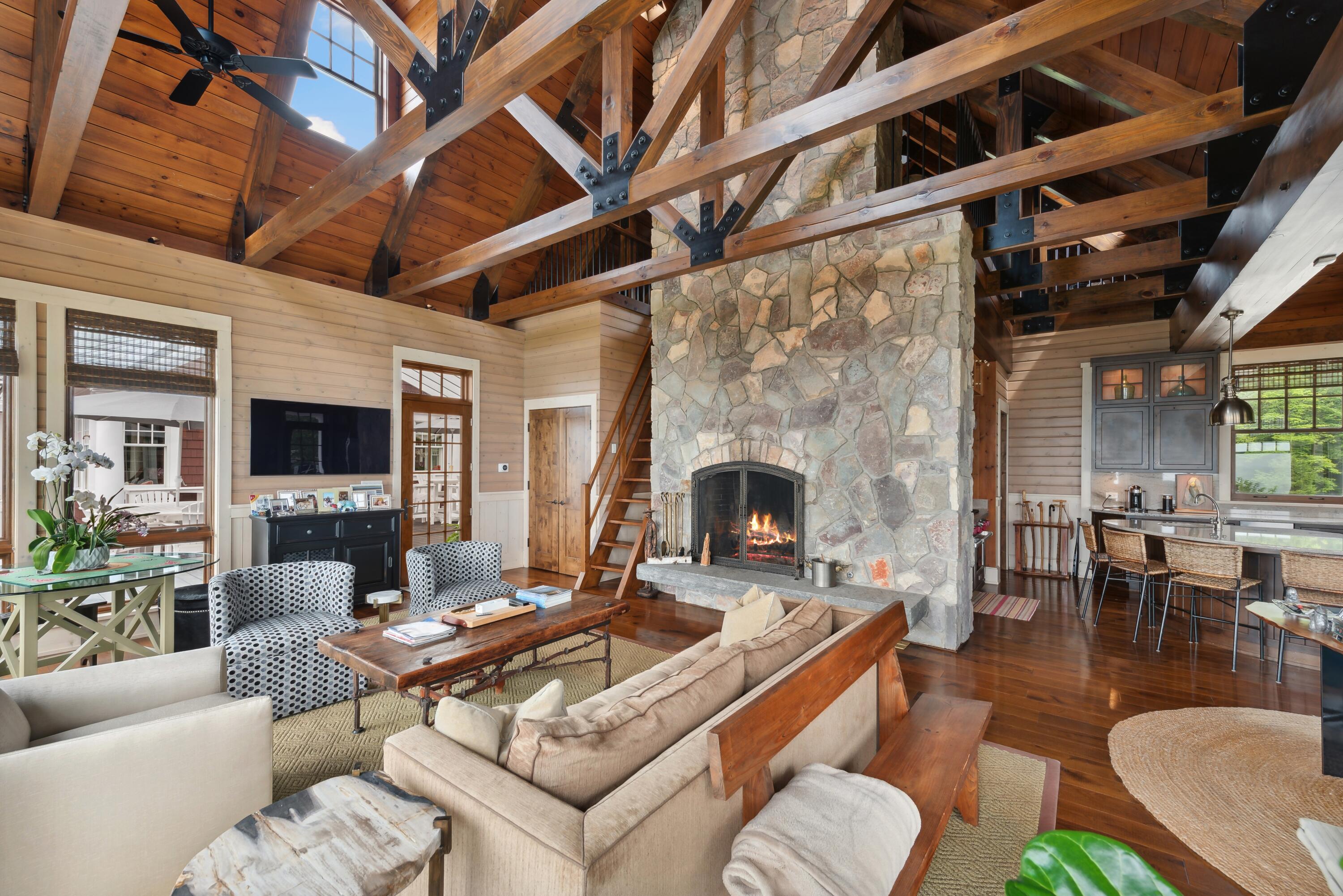 76776 Thornhouse Court