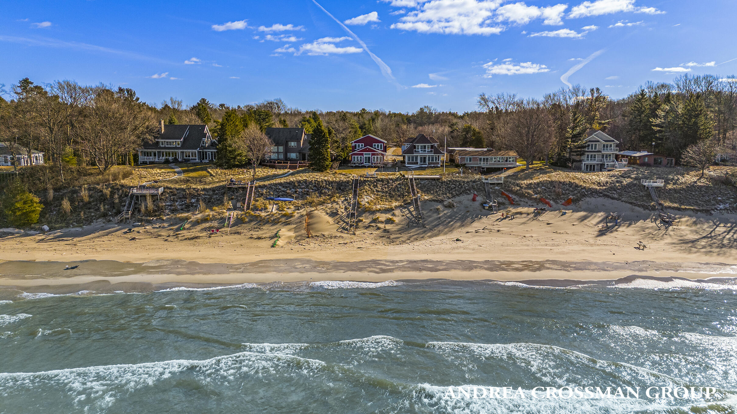 5907 Lakeshore Drive