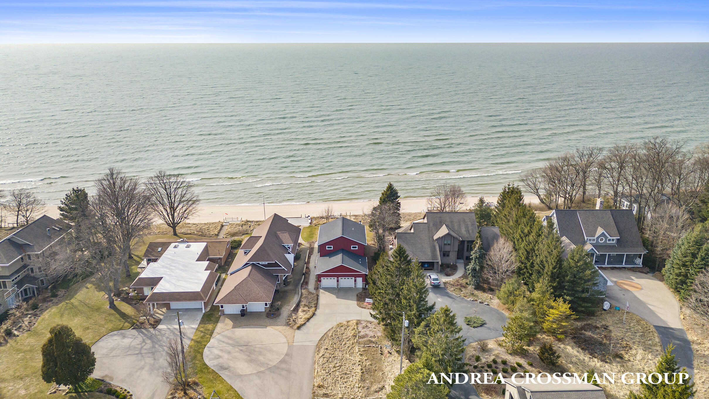 5907 Lakeshore Drive