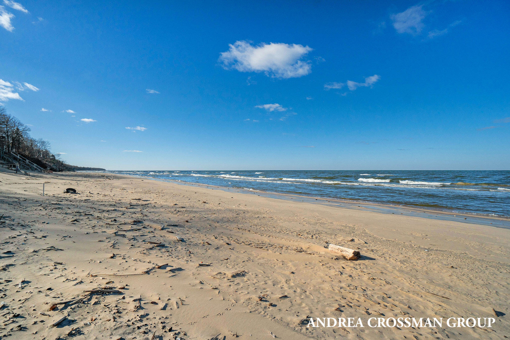 5907 Lakeshore Drive