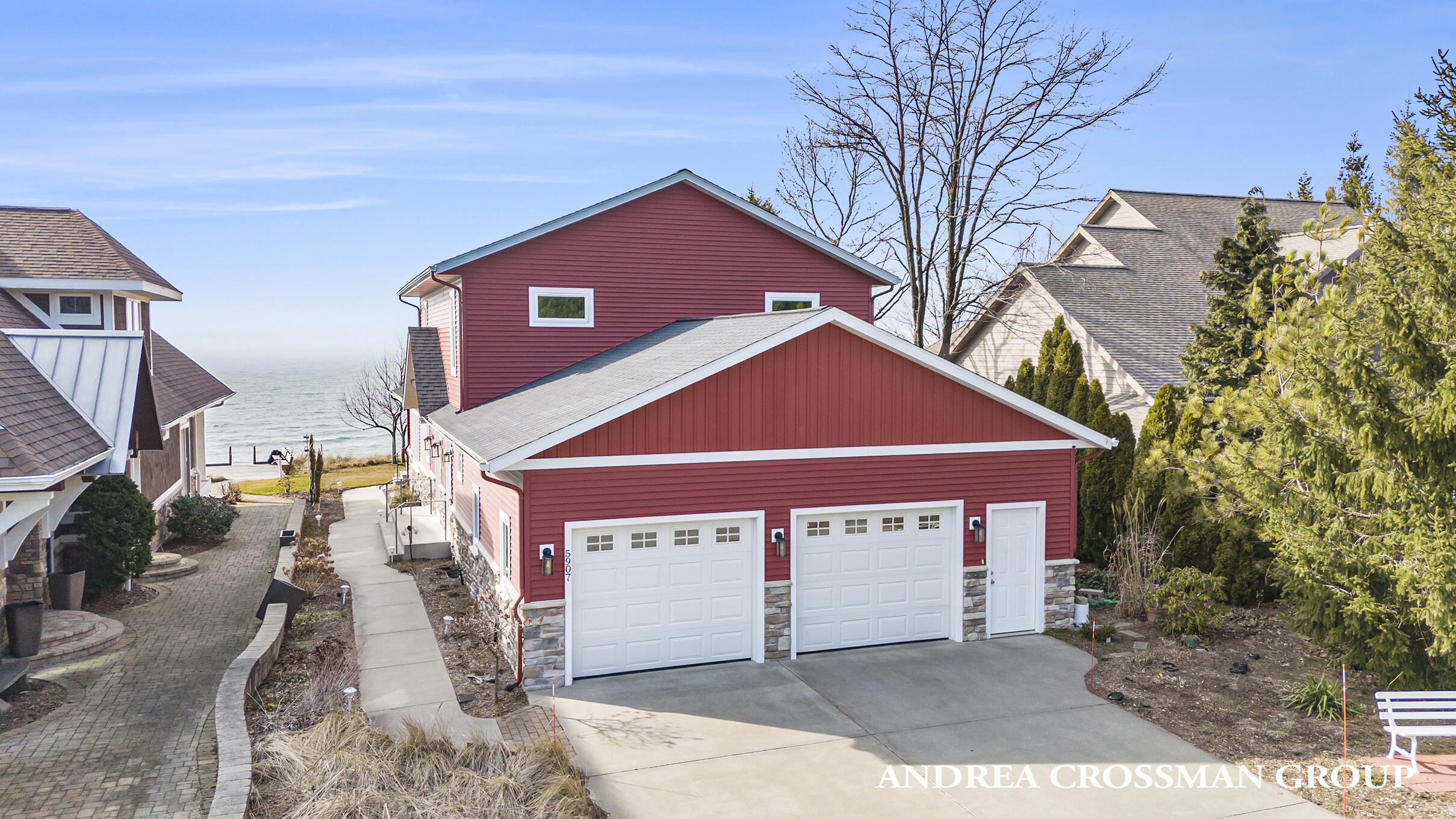 5907 Lakeshore Drive