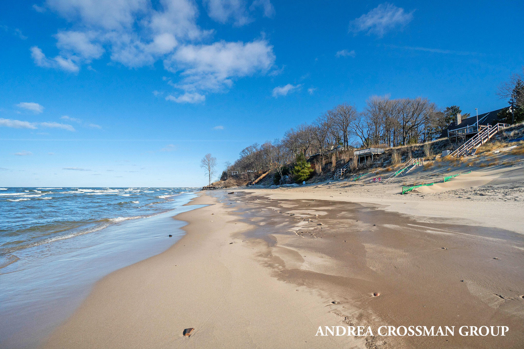 5907 Lakeshore Drive