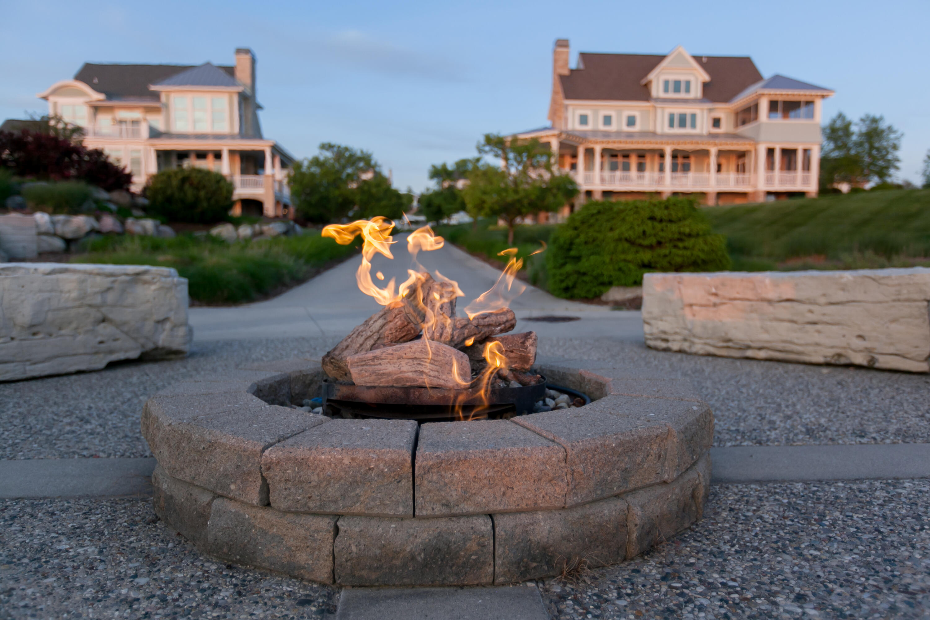 668 Waters Edge Drive, 10