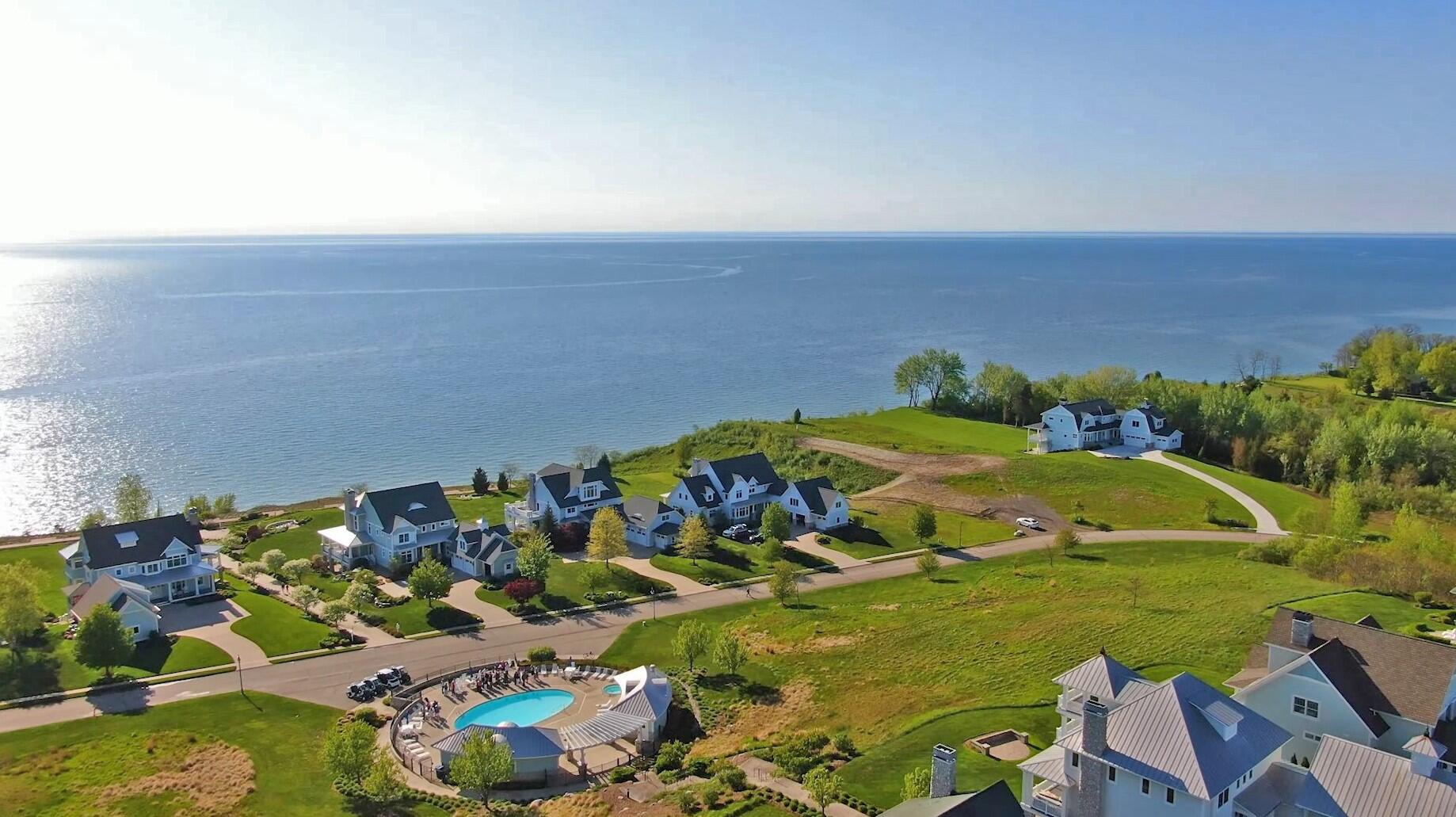 668 Waters Edge Drive, 10