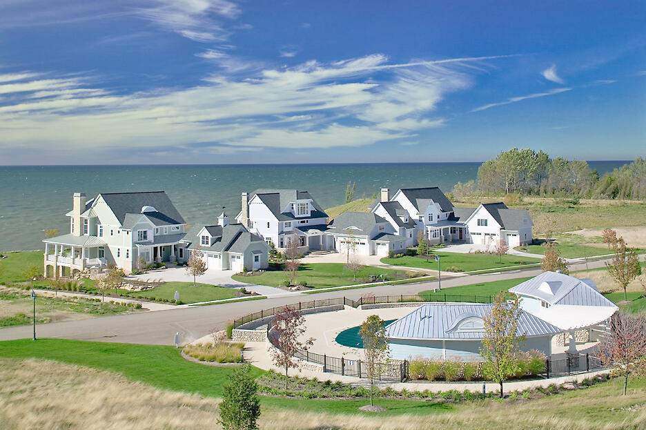 668 Waters Edge Drive, 10