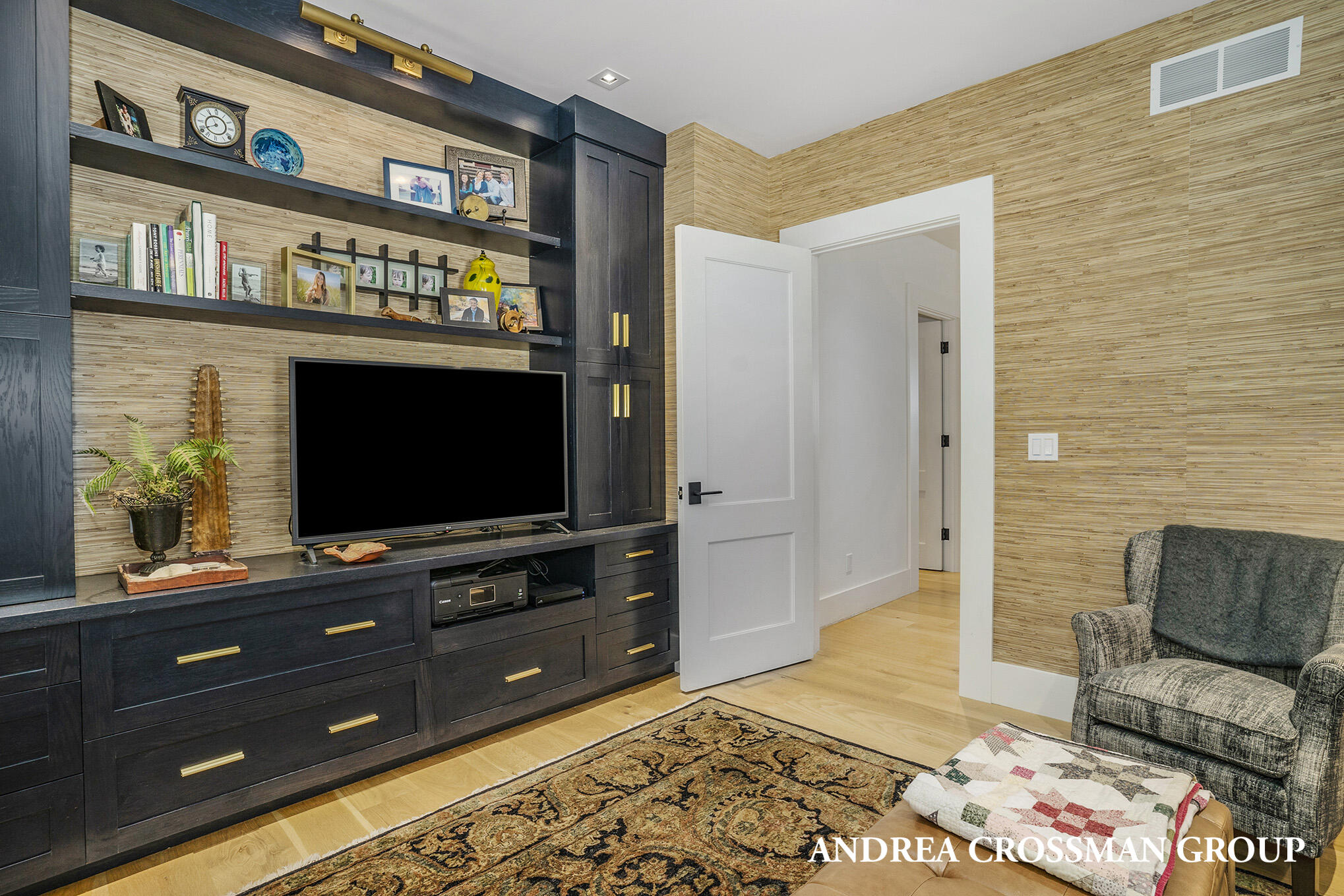 14231 Cricklewood Road