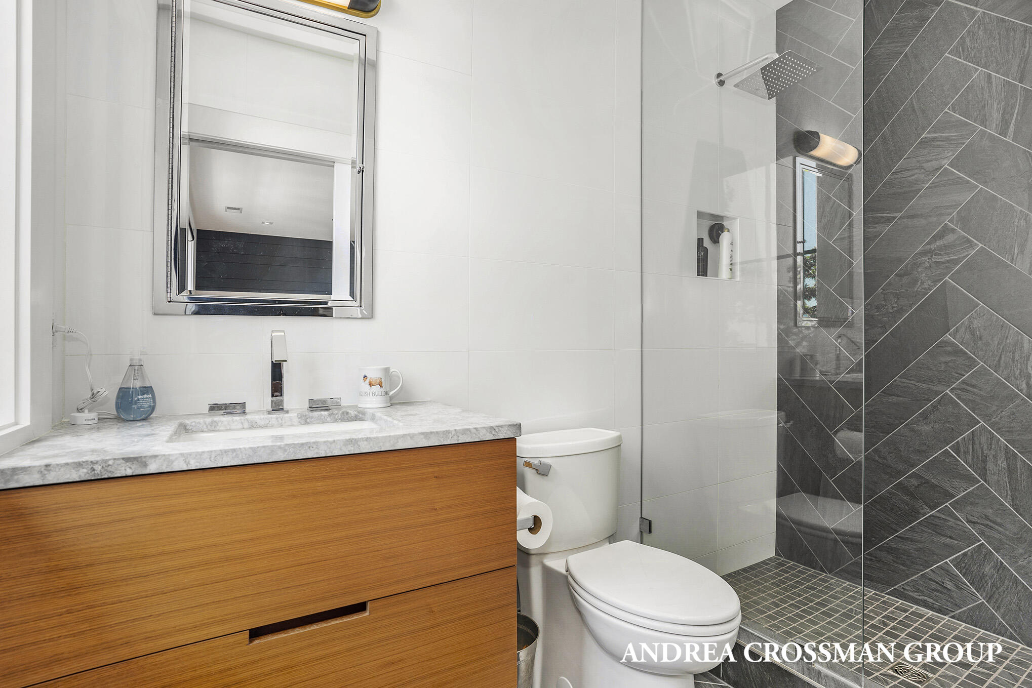 14231 Cricklewood Road