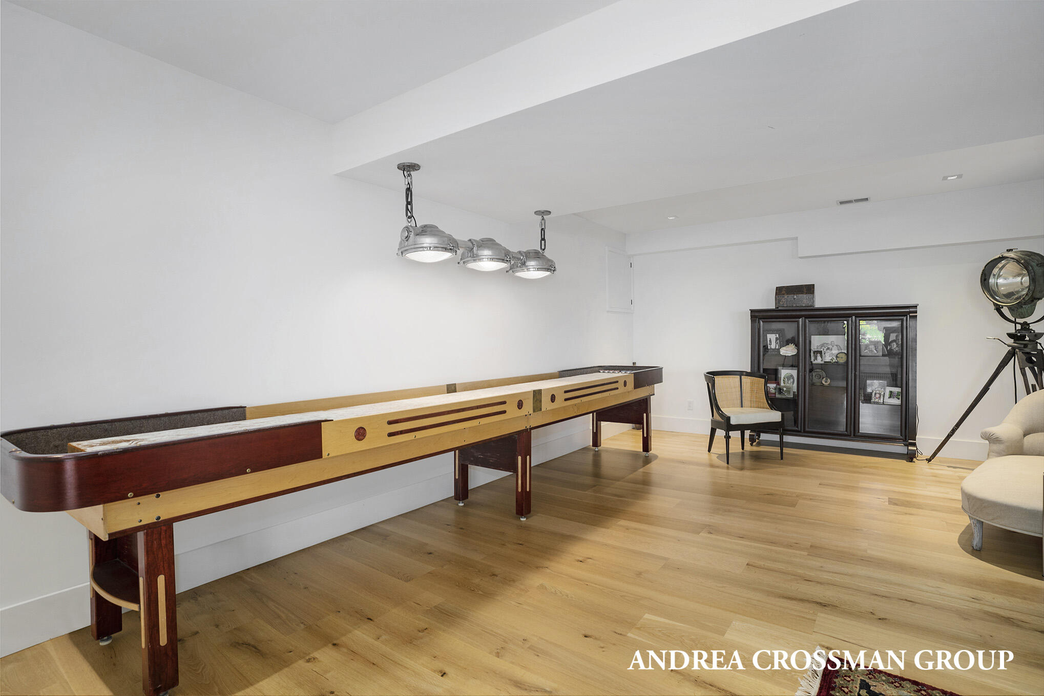 14231 Cricklewood Road