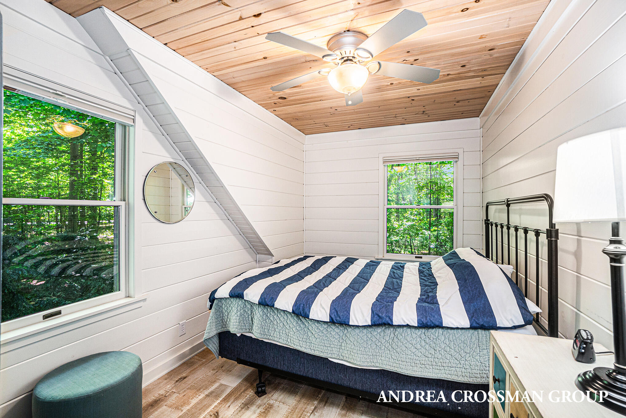 3053 N Lakeshore Drive