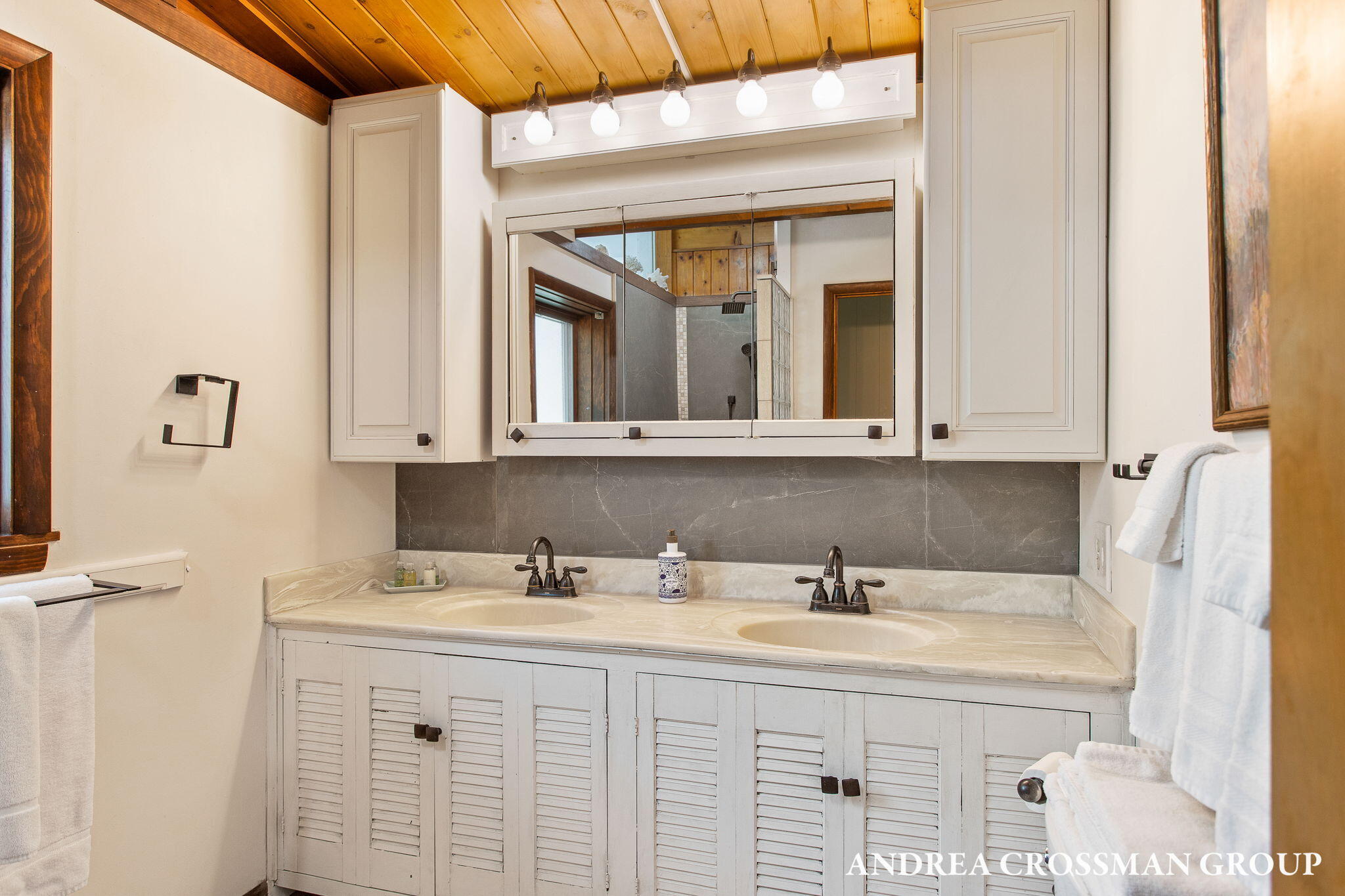 7541 Margaret Avenue