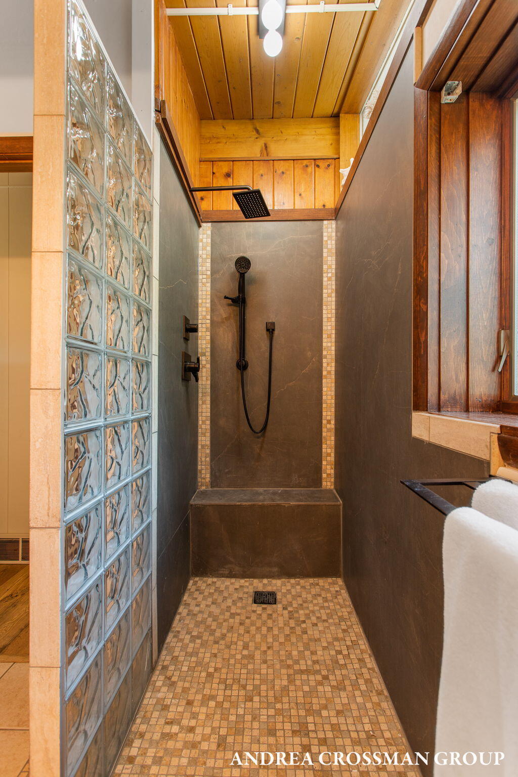 7541 Margaret Avenue