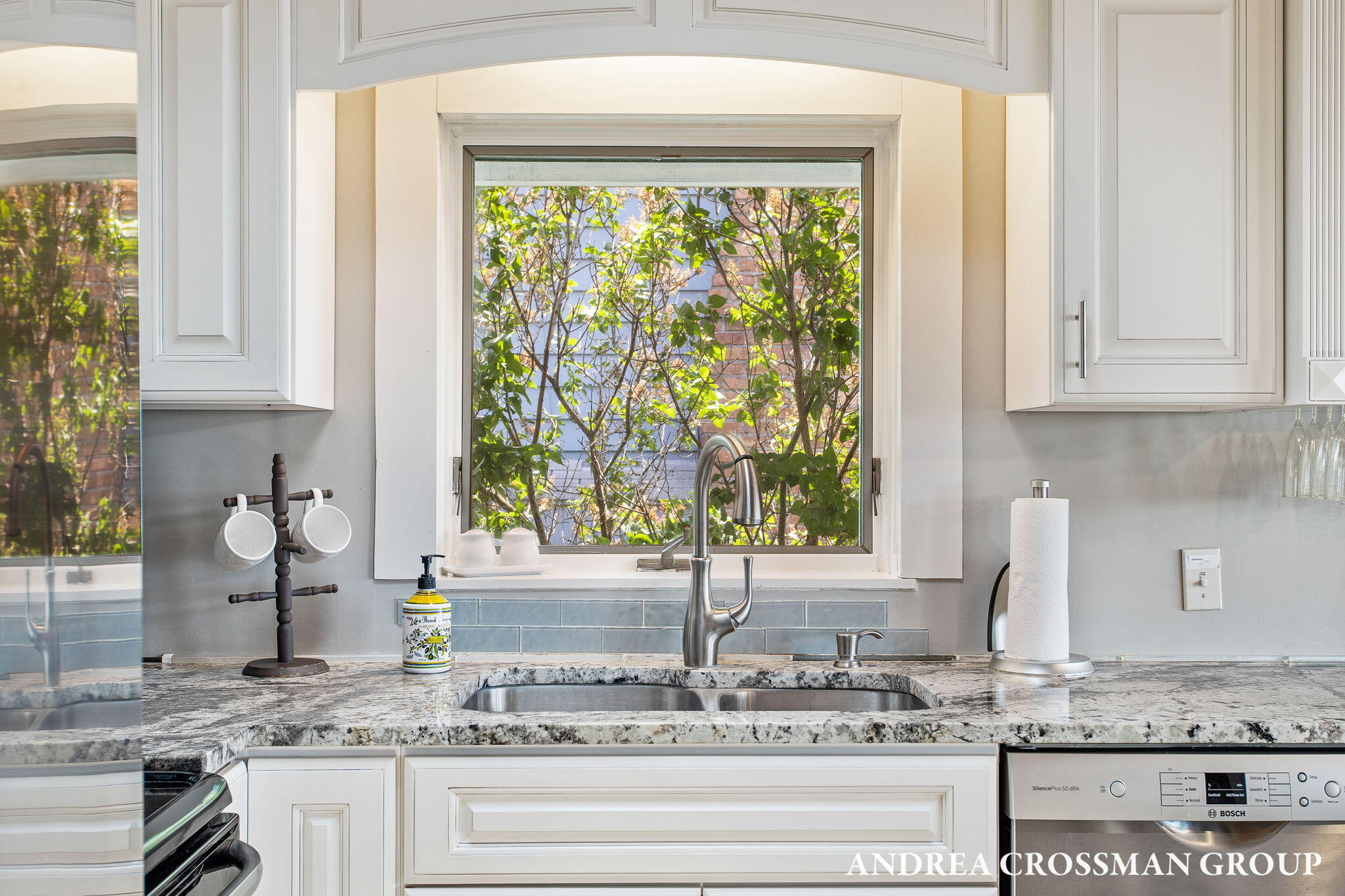 7541 Margaret Avenue