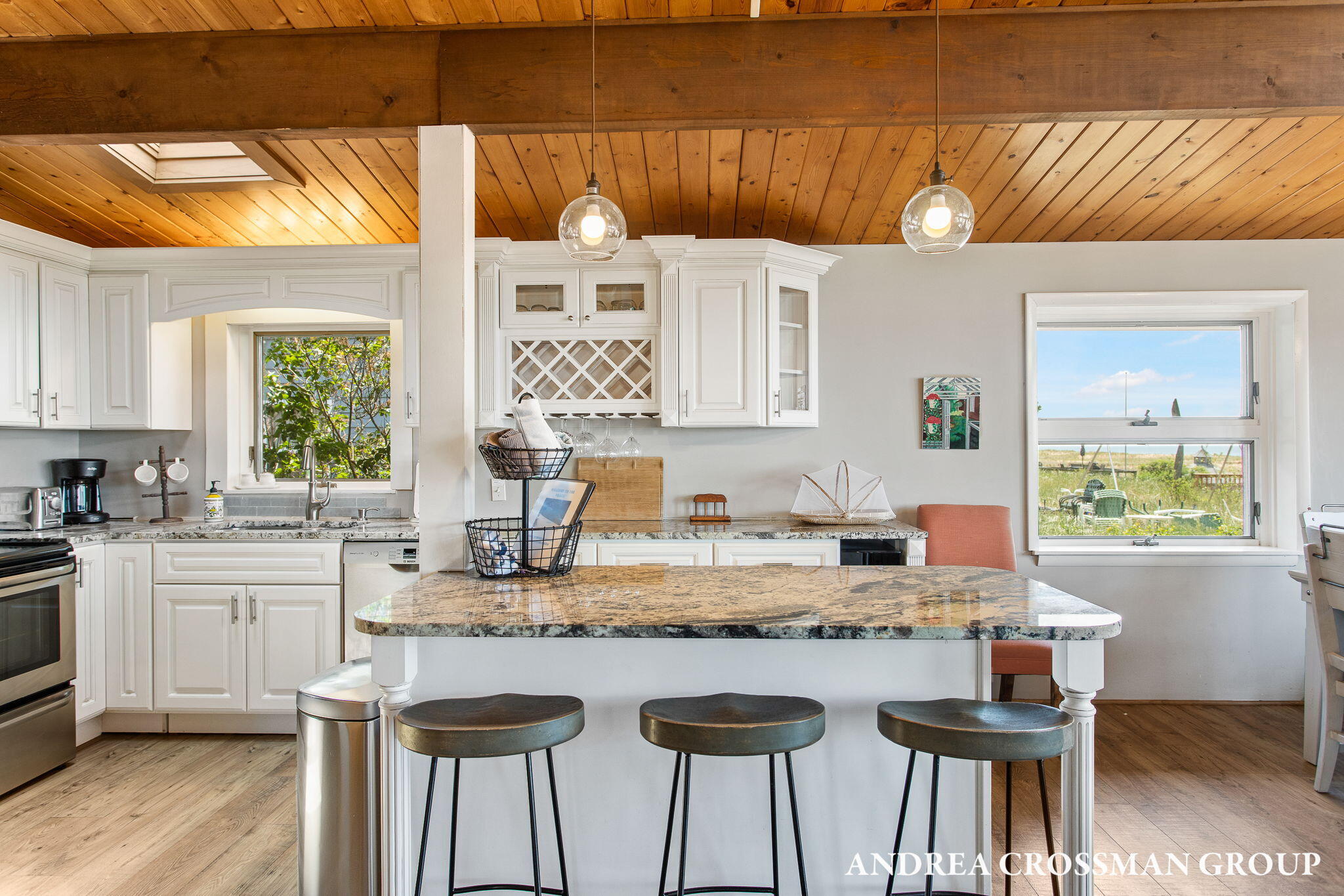 7541 Margaret Avenue