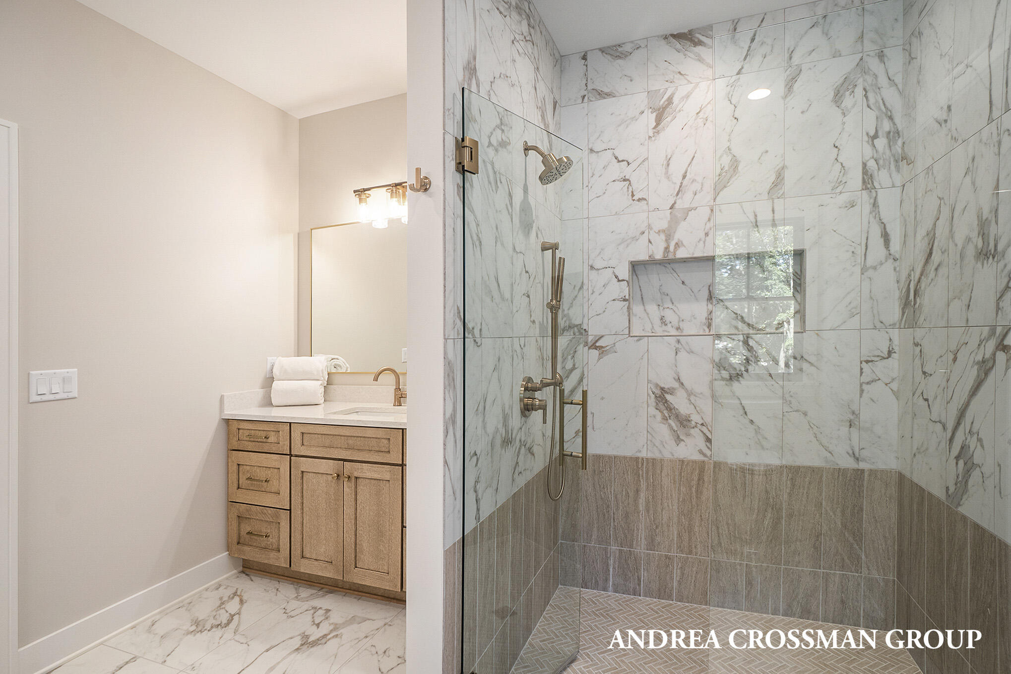 2924 Duneside Circle