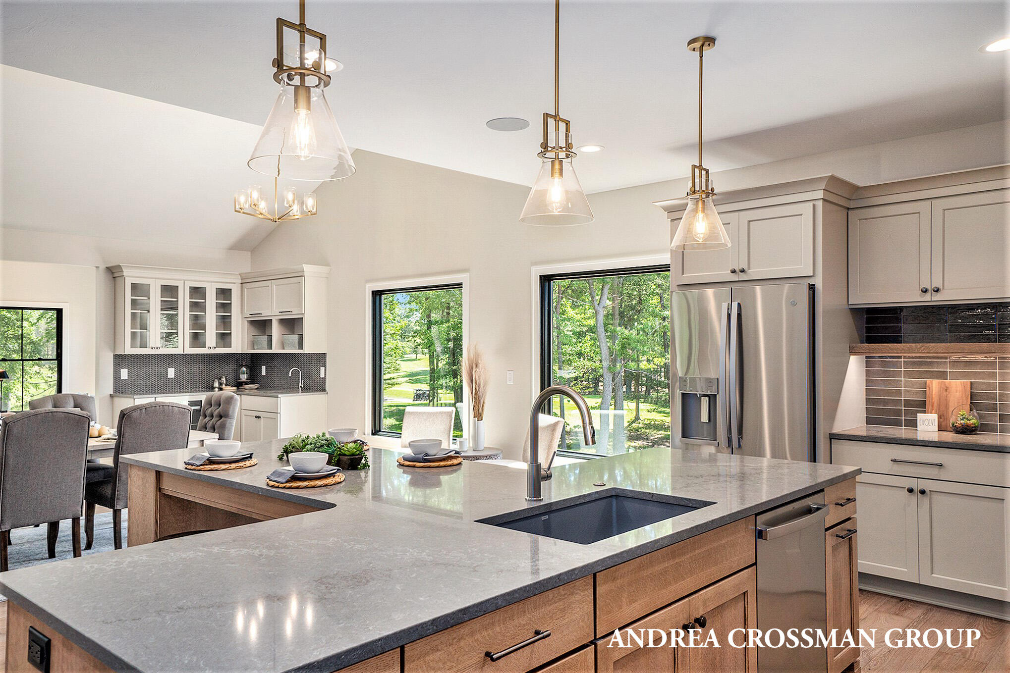 2924 Duneside Circle