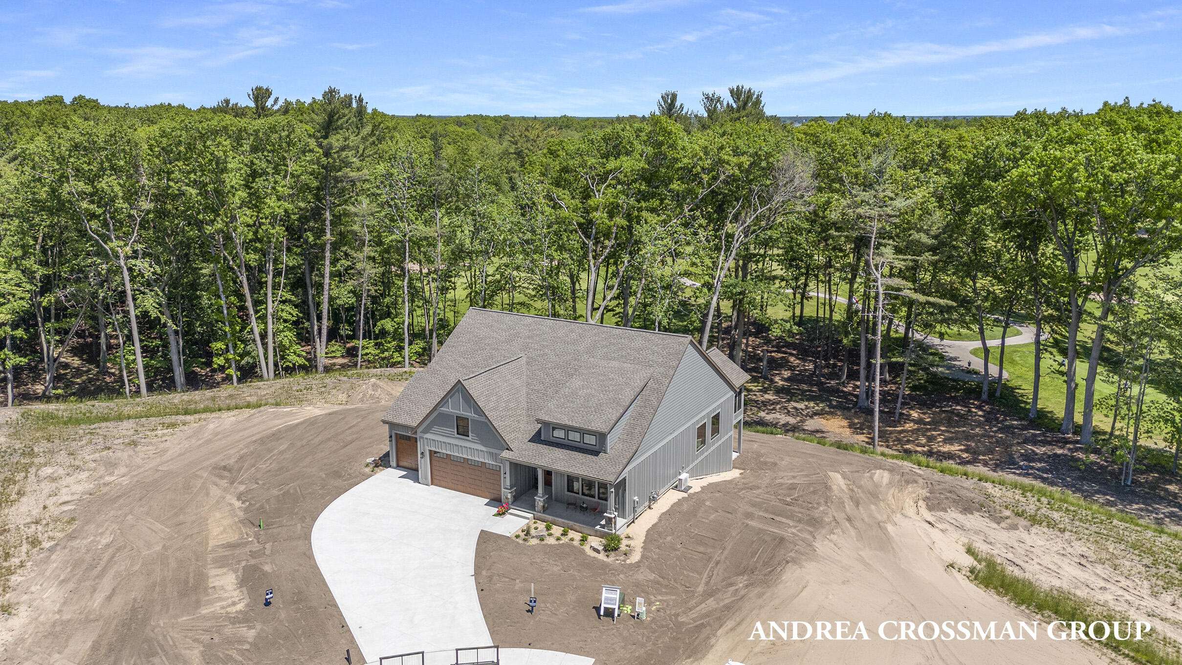 2924 Duneside Circle