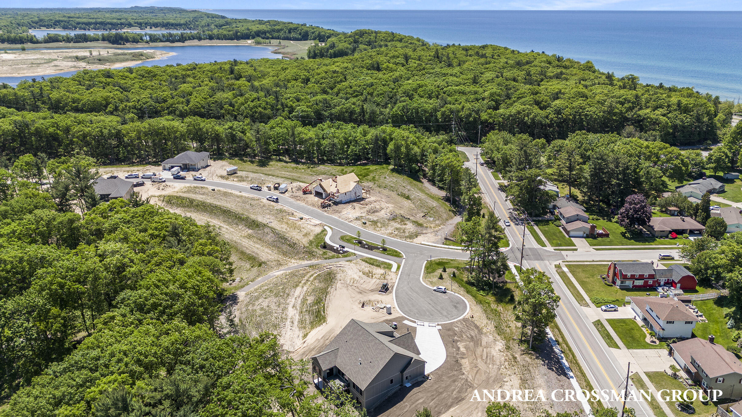 2924 Duneside Circle