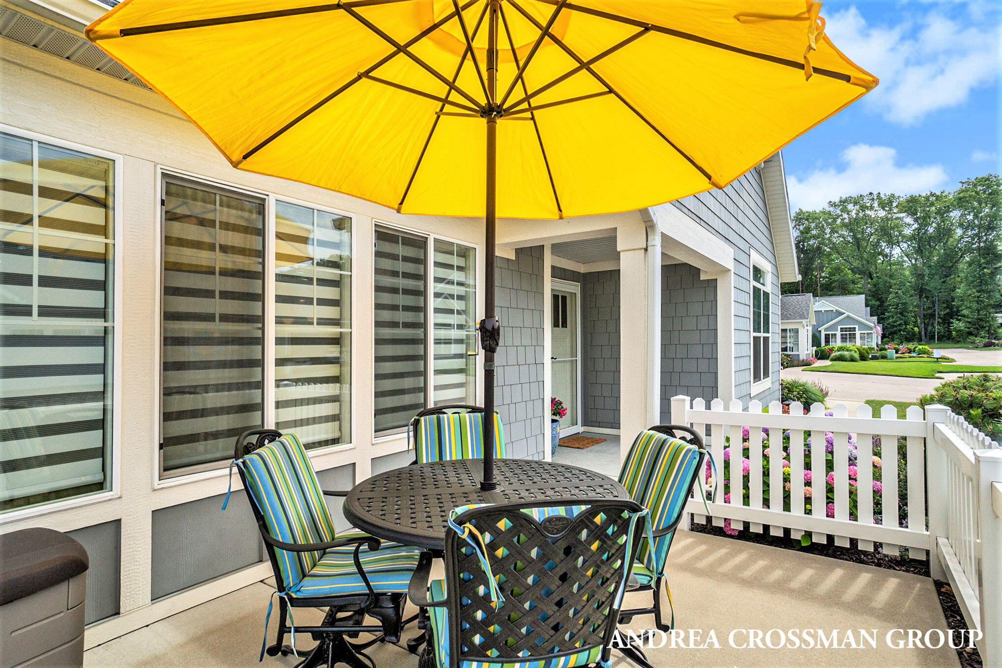 207 Janes View Drive