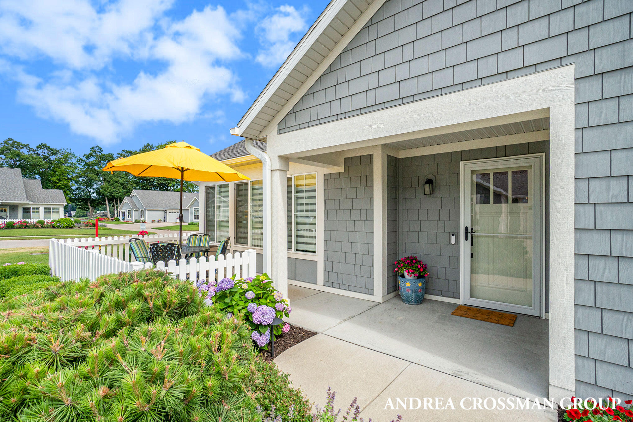 207 Janes View Drive